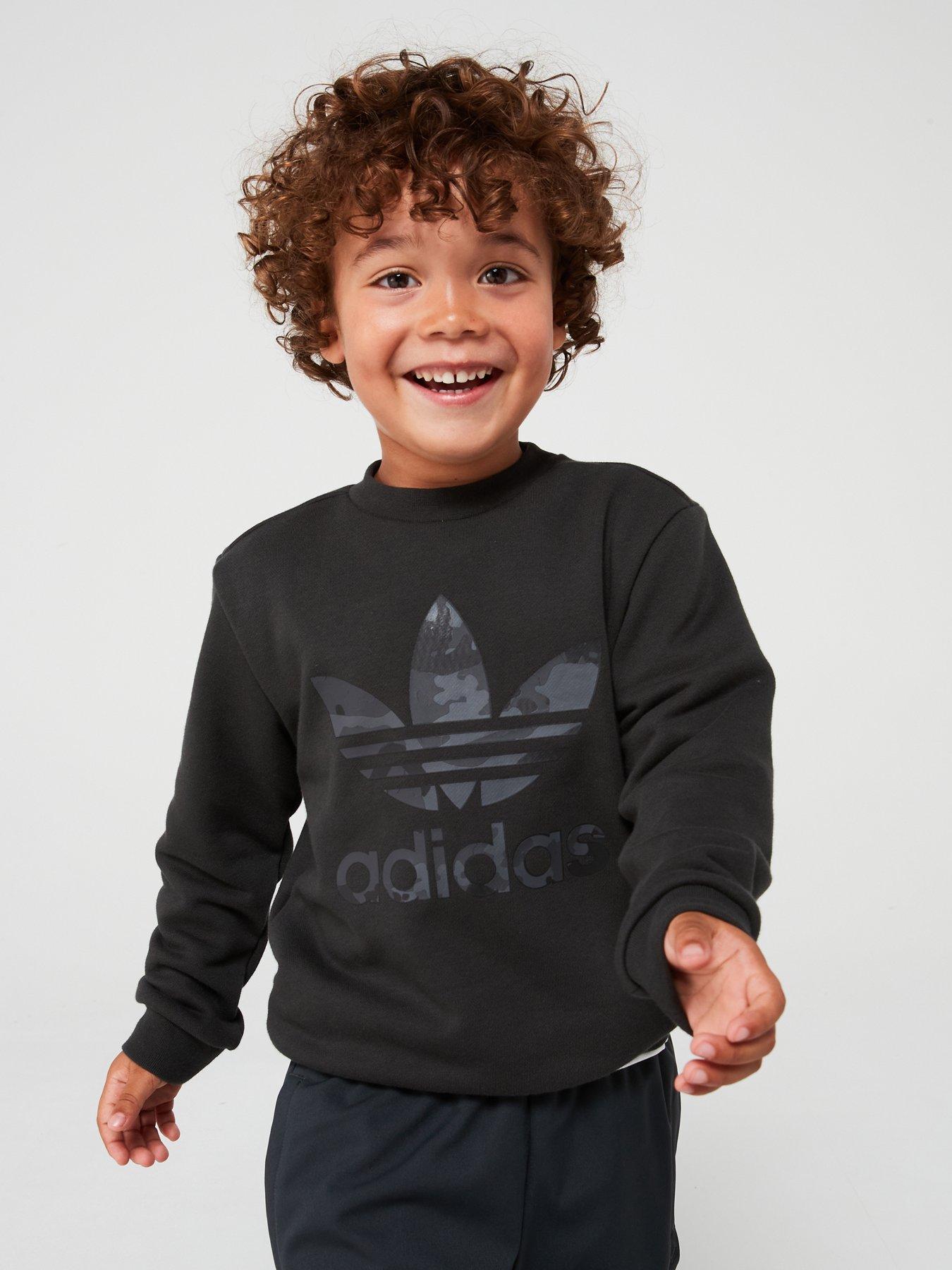 adidas-originals-unisex-kids-crew-set-dark-greyoutfit