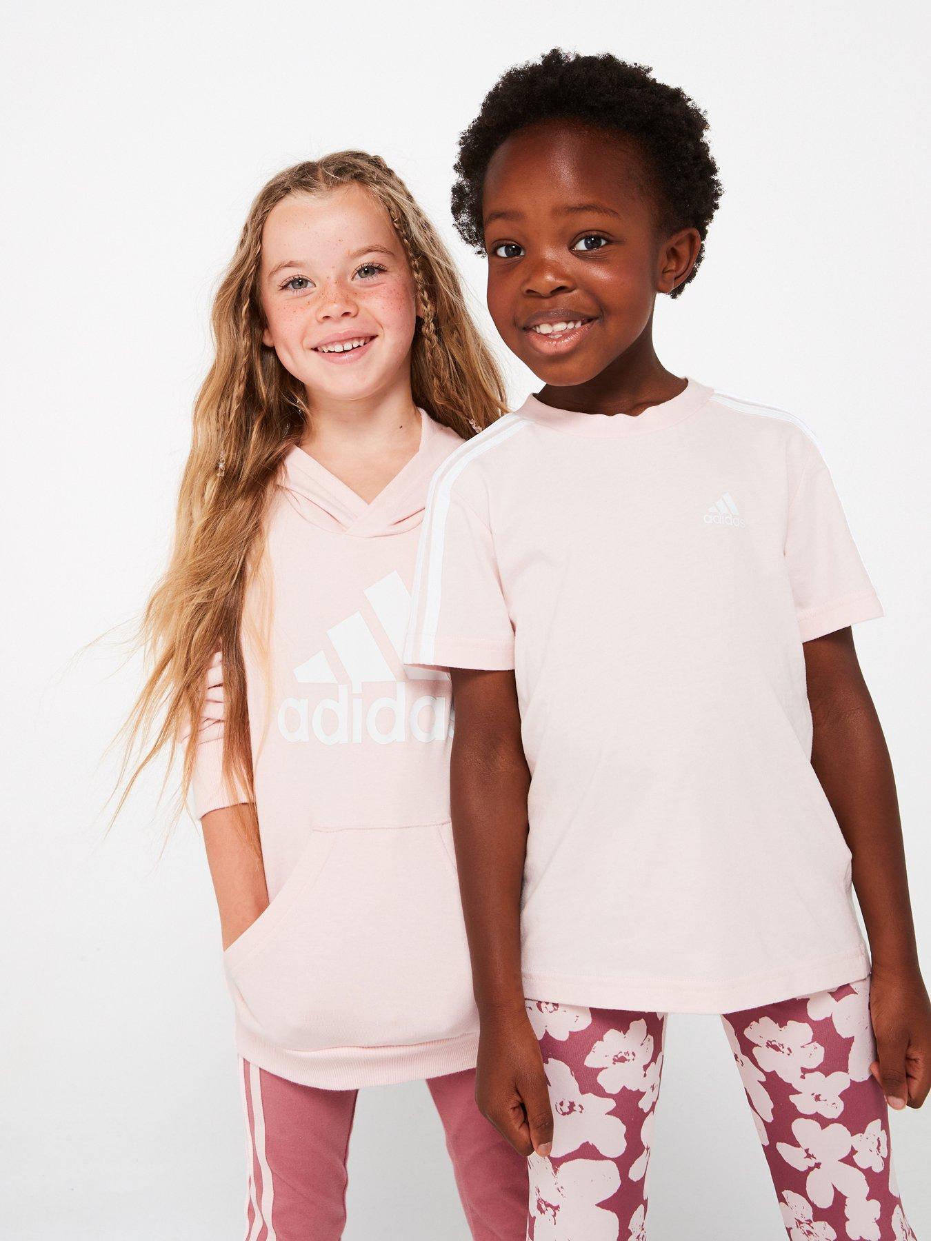 adidas-sportswear-younger-girls-essentials-3-stripe-t-shirt-pinkoutfit