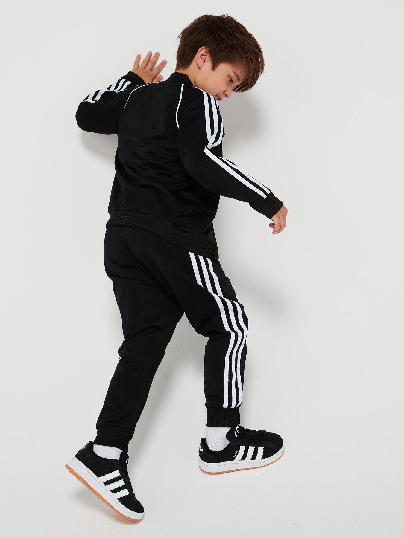 adidas-originals-unisex-kids-superstar-tracksuit-blackdetail