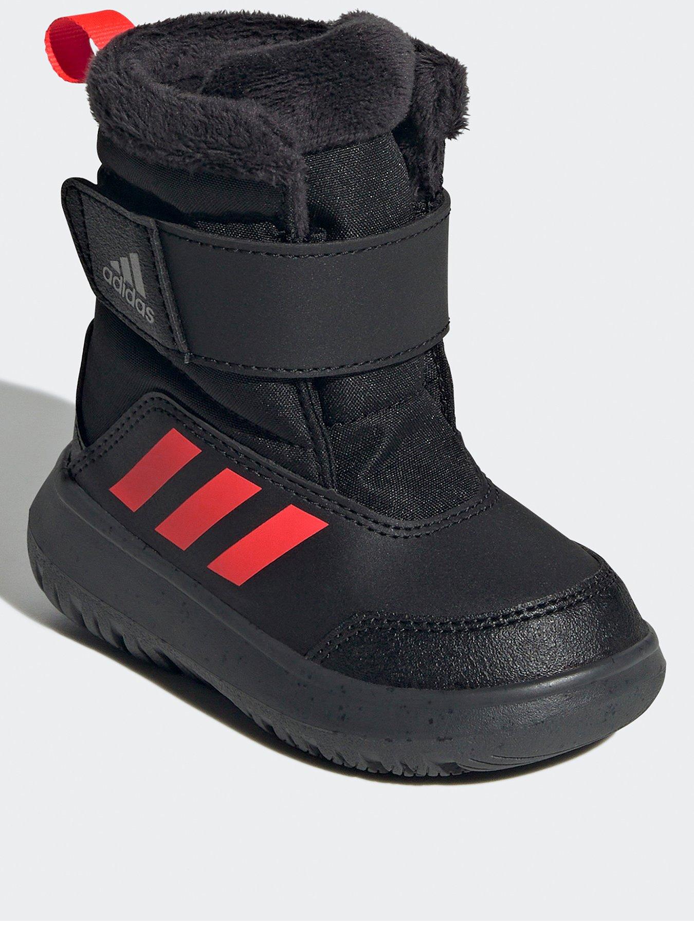 adidas-sportswear-infant-winterplay-boots-blackredstillFront