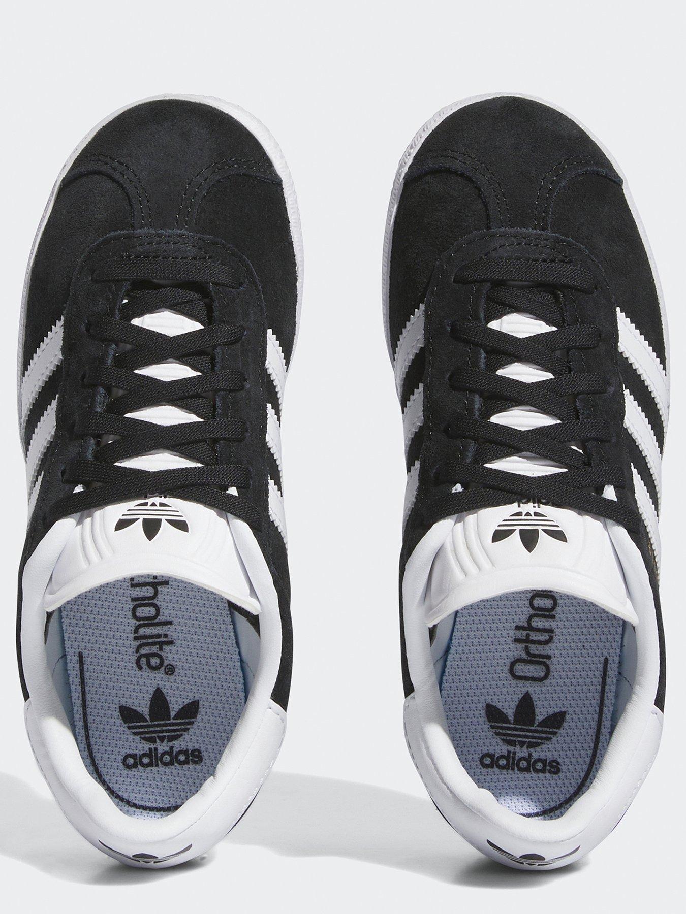 adidas-originals-kids-unisex-gazelle-trainers-blackwhiteoutfit