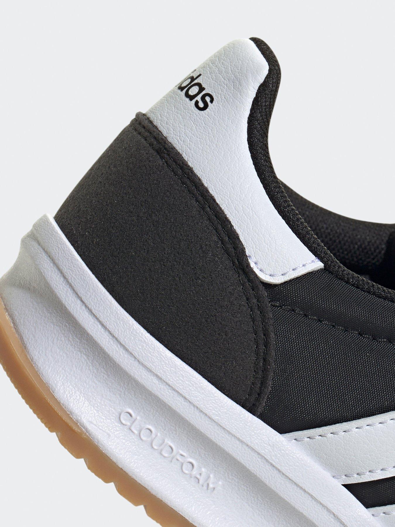 Image 6 of 6 of adidas Sportswear Junior Run 70s 2.0 Trainers - Black/White