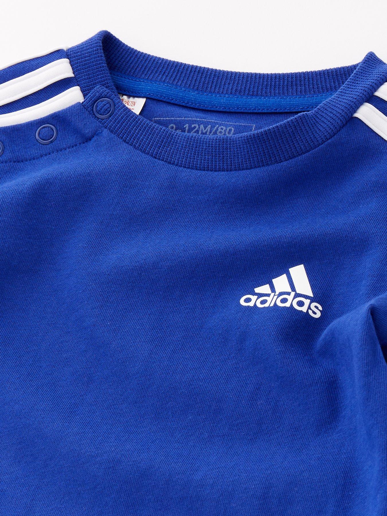 adidas-sportswear-infant-boys-essentials-3-stripe-t-shirt-and-short-set-blueoutfit