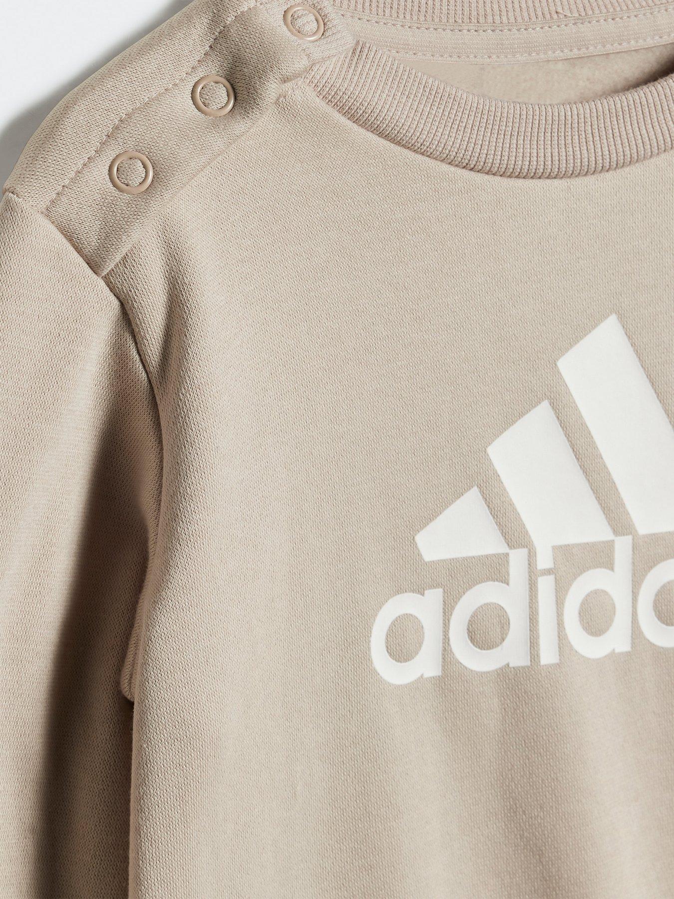 adidas-sportswear-infant-boys-big-logo-tracksuit-beigeoutfit