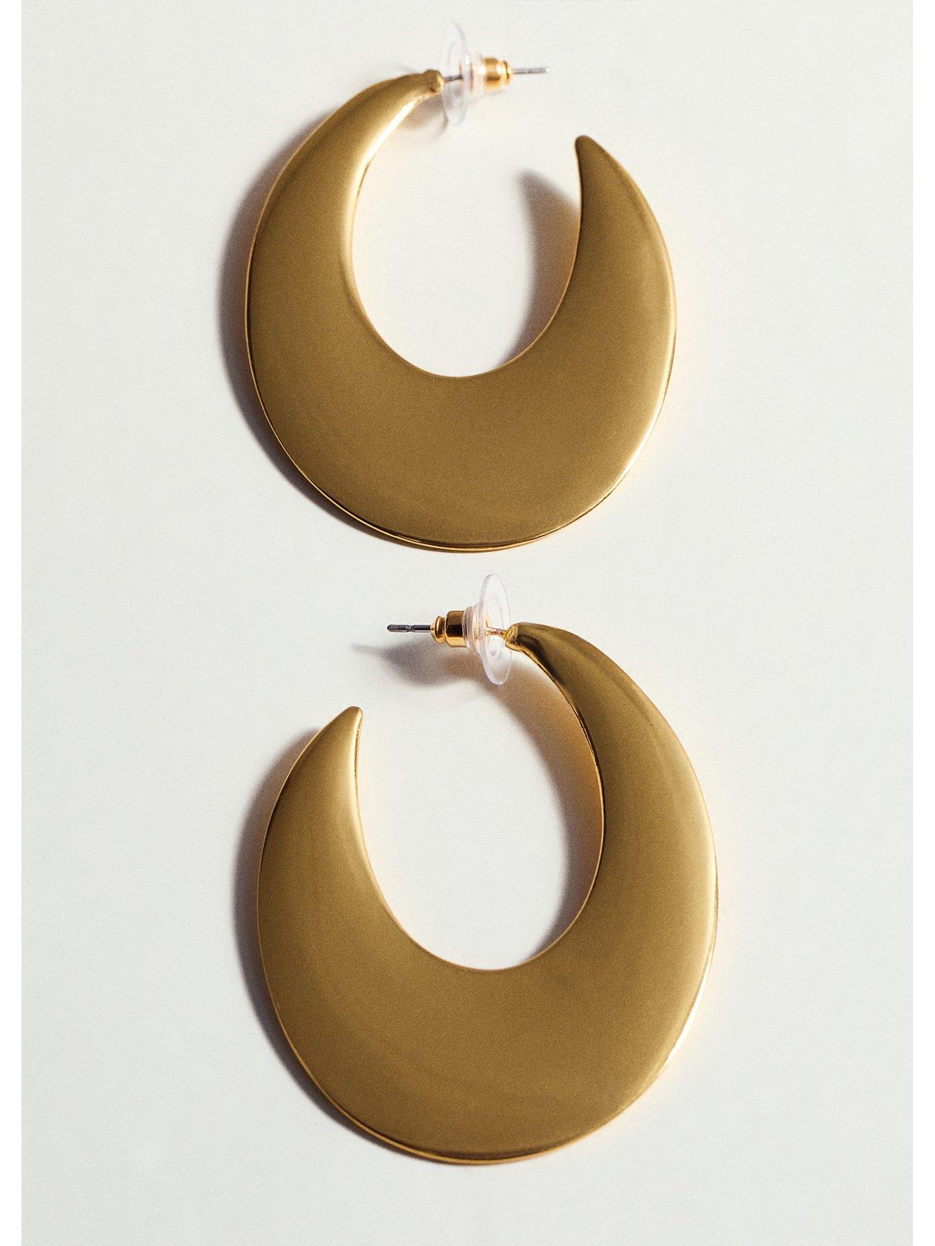 mango-gold-large-hoop-detail-earringsoutfit