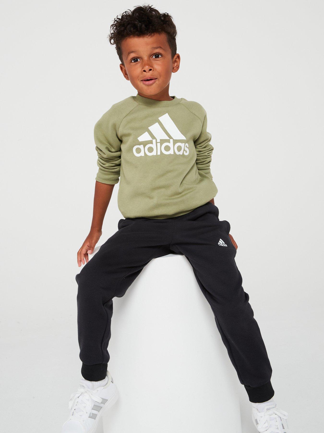 adidas-sportswear-kids-unisex-essentials-fleece-tracksuit-greenback