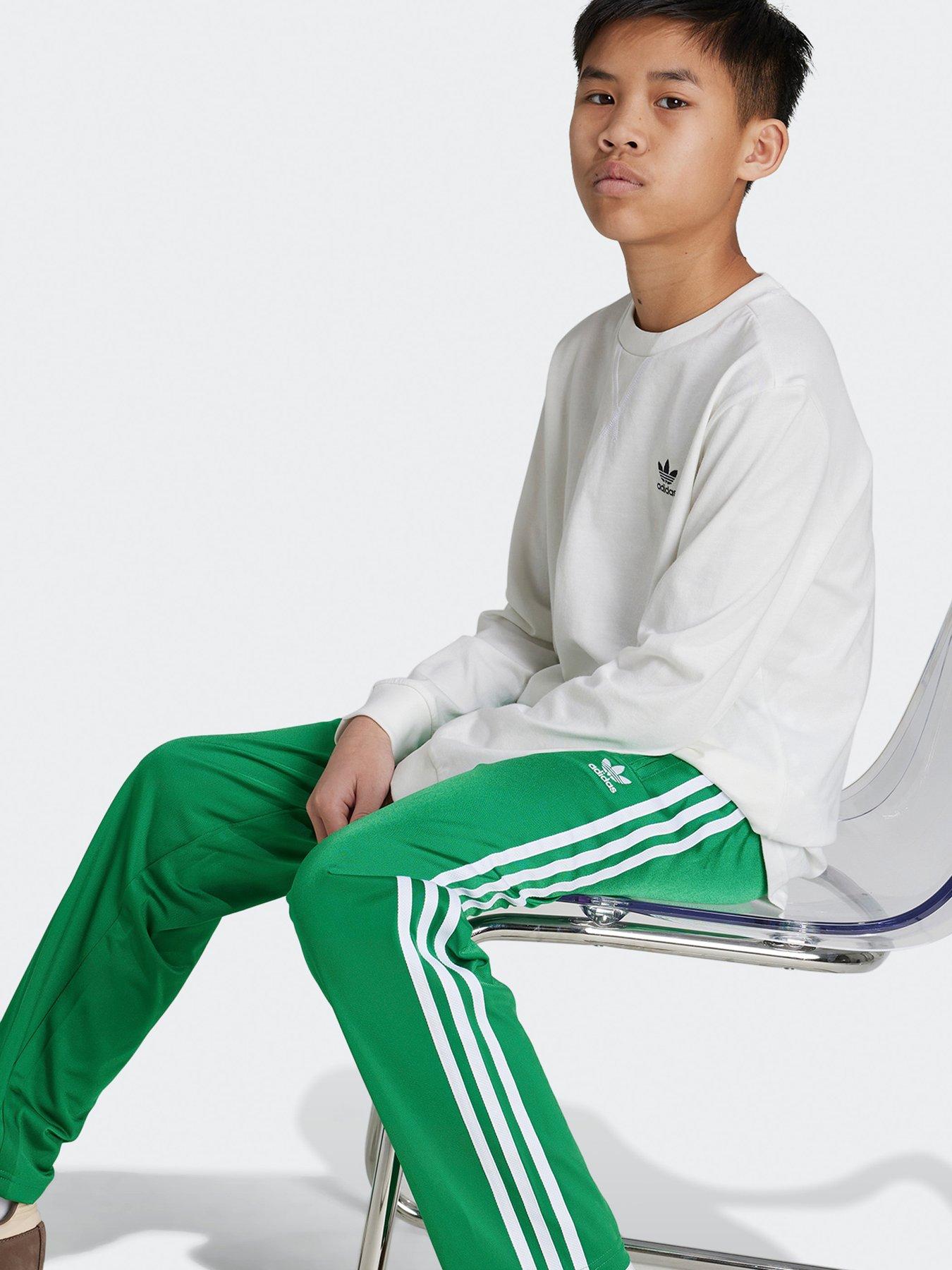 adidas-originals-older-unisex-long-sleeve-tee-whitestillFront