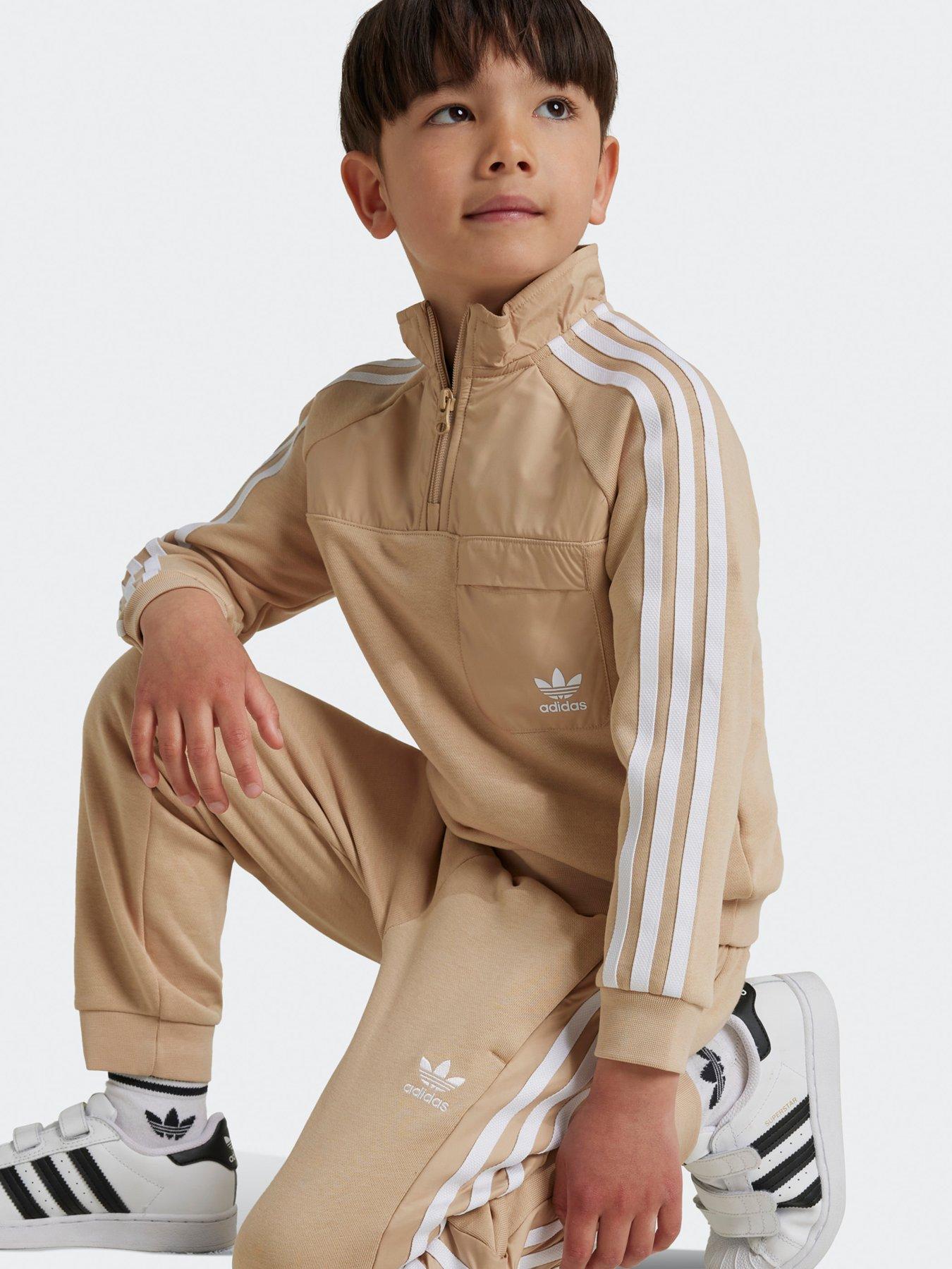 adidas-originals-unisex-kids-half-zip-crew-set-beigeoutfit