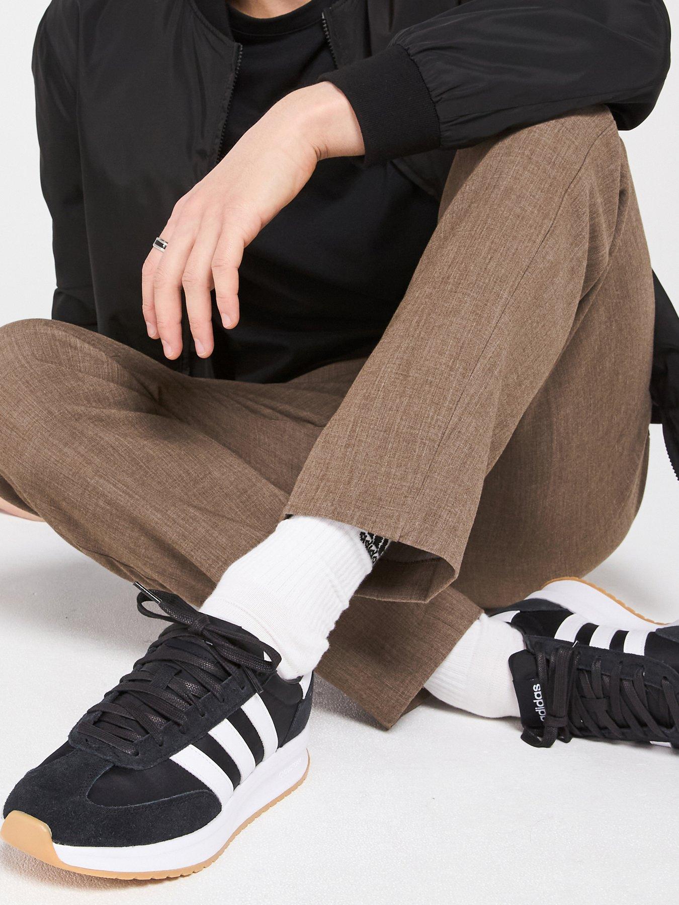 Image 1 of 7 of adidas Sportswear Men's Run 72 Trainers - Black/White
