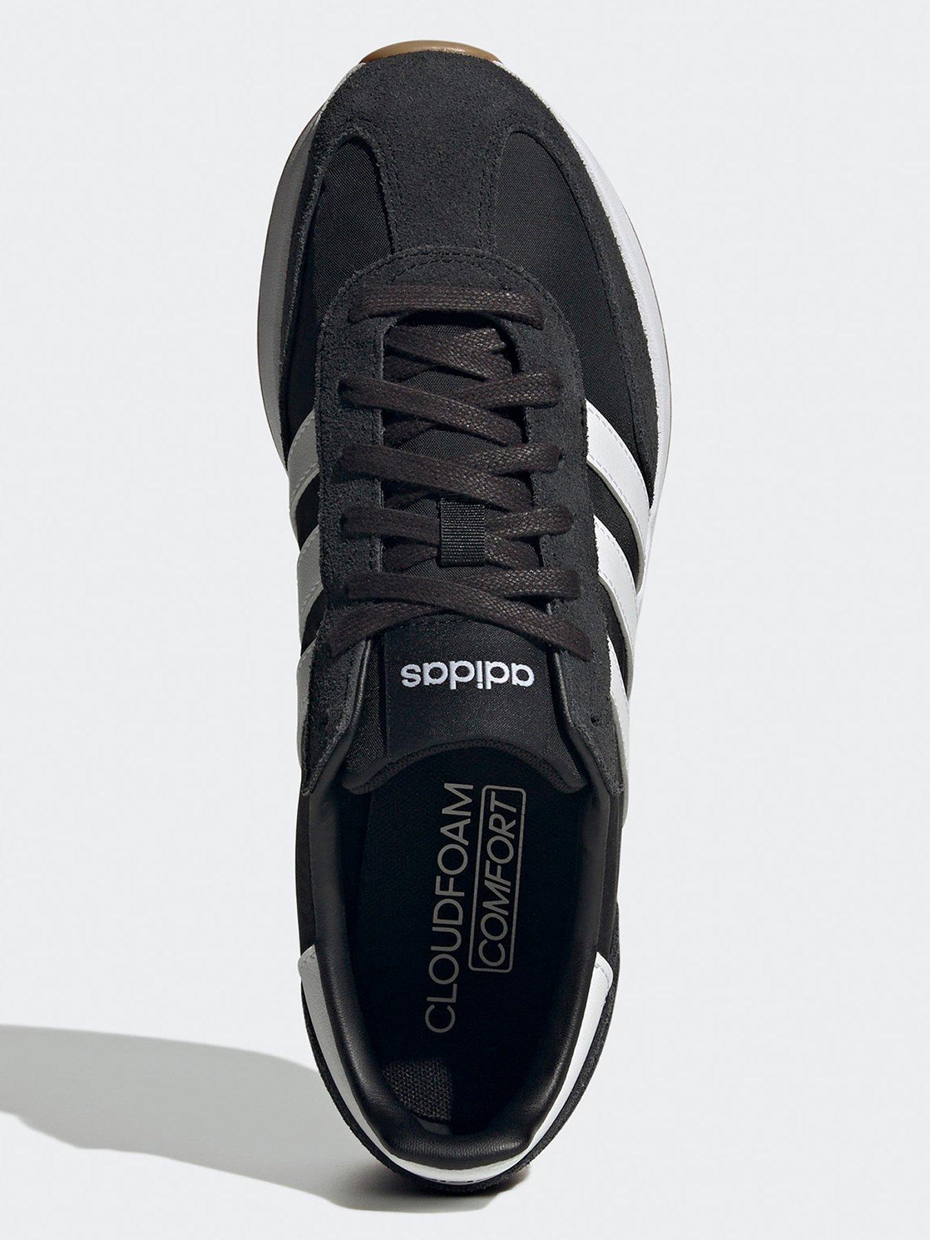 adidas-sportswear-mens-run-72-trainers-blackwhiteoutfit