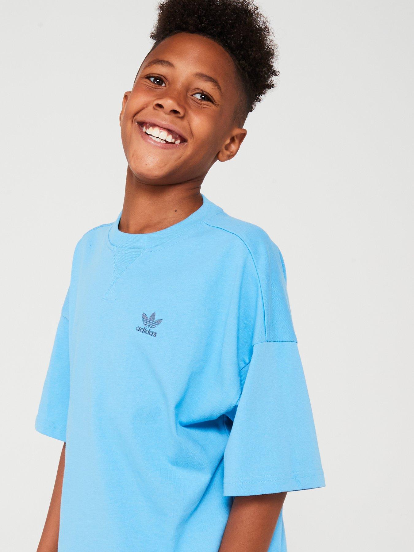 adidas-originals-older-unisex-tee-light-blueoutfit