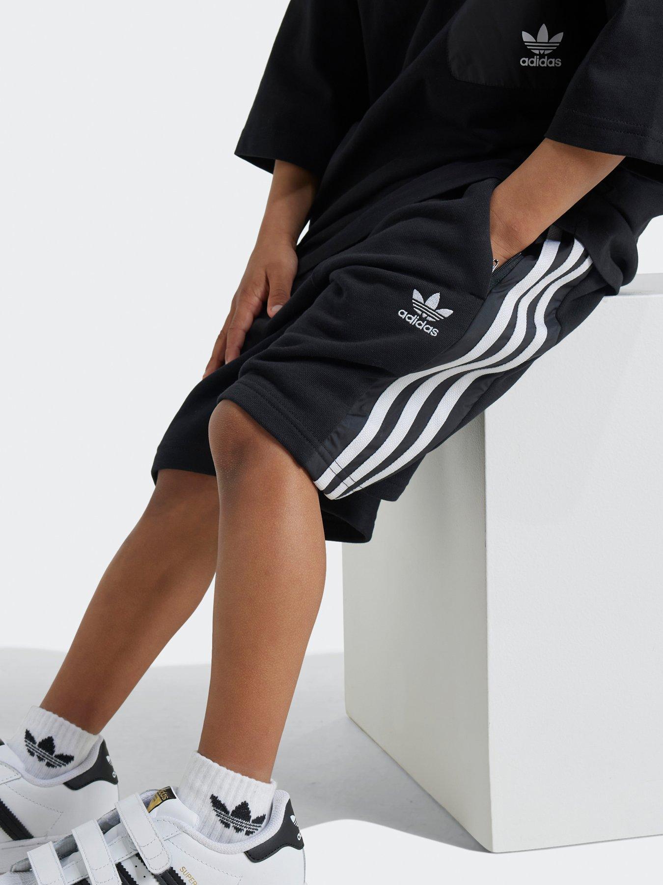 adidas-originals-unisex-kids-short-tee-set-blackdetail