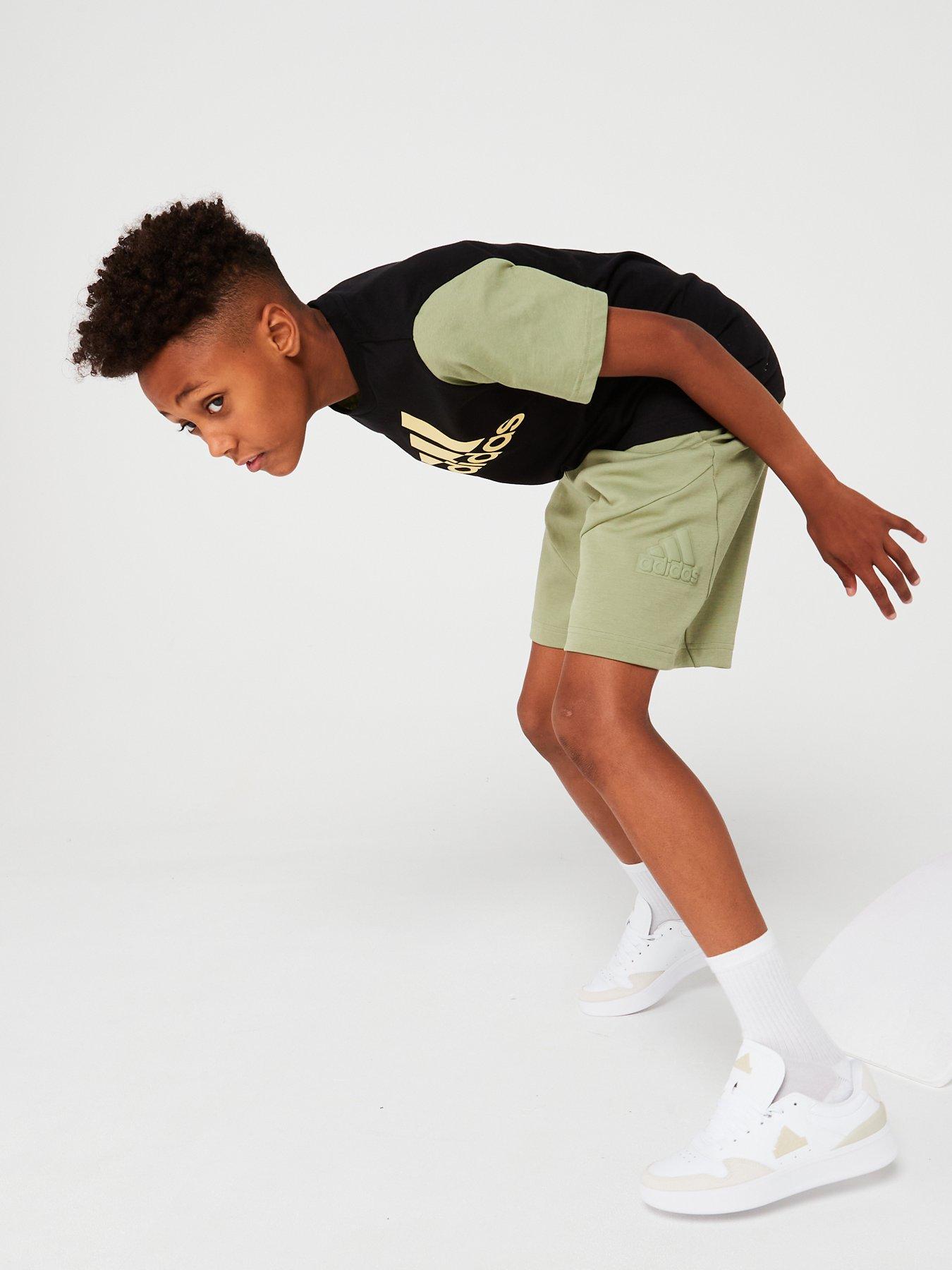 adidas-sportswear-junior-boys-future-icons-fleece-shorts-greenback