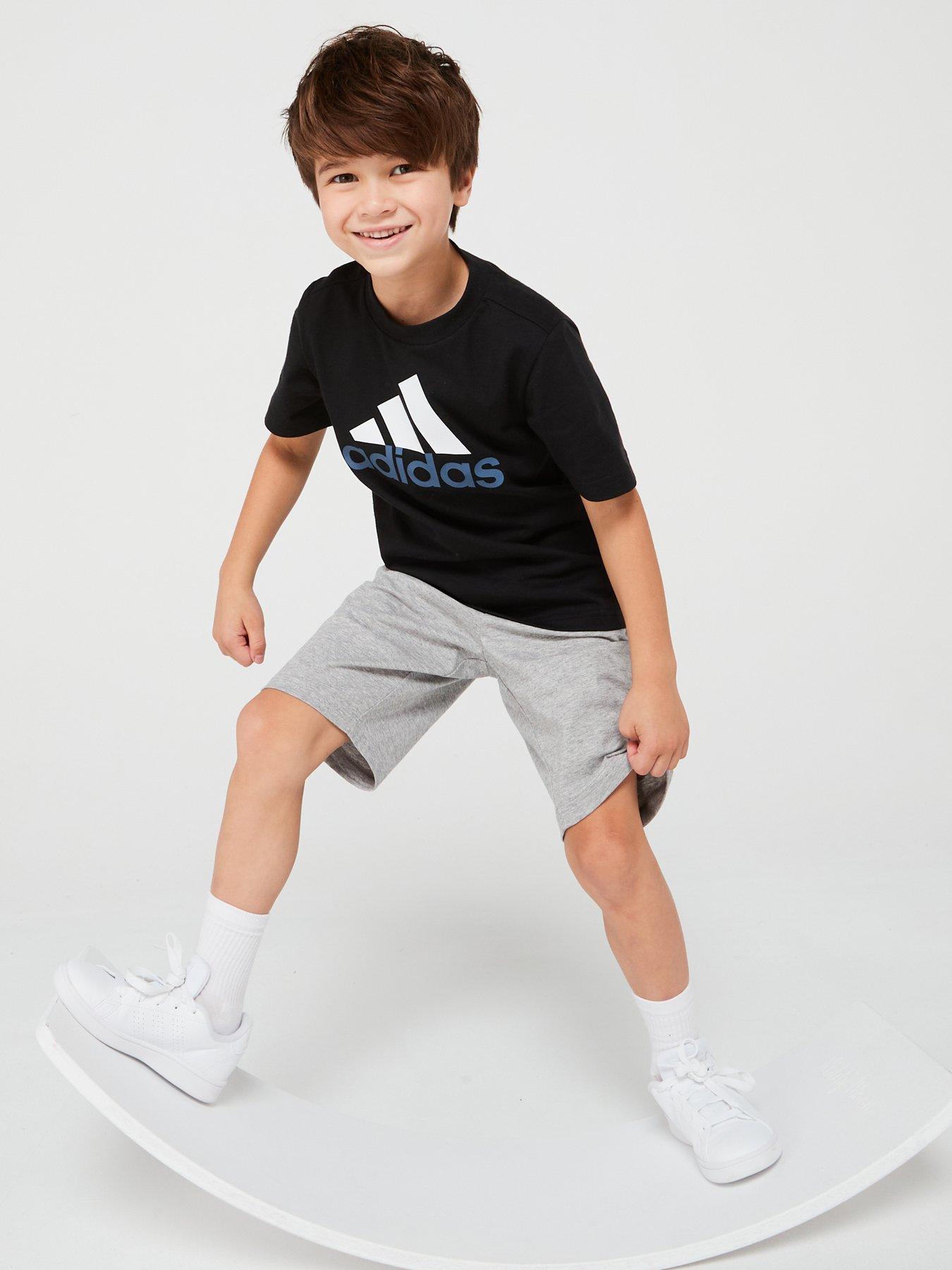 adidas-sportswear-kids-unisex-essentials-t-shirt-and-short-set-blackback