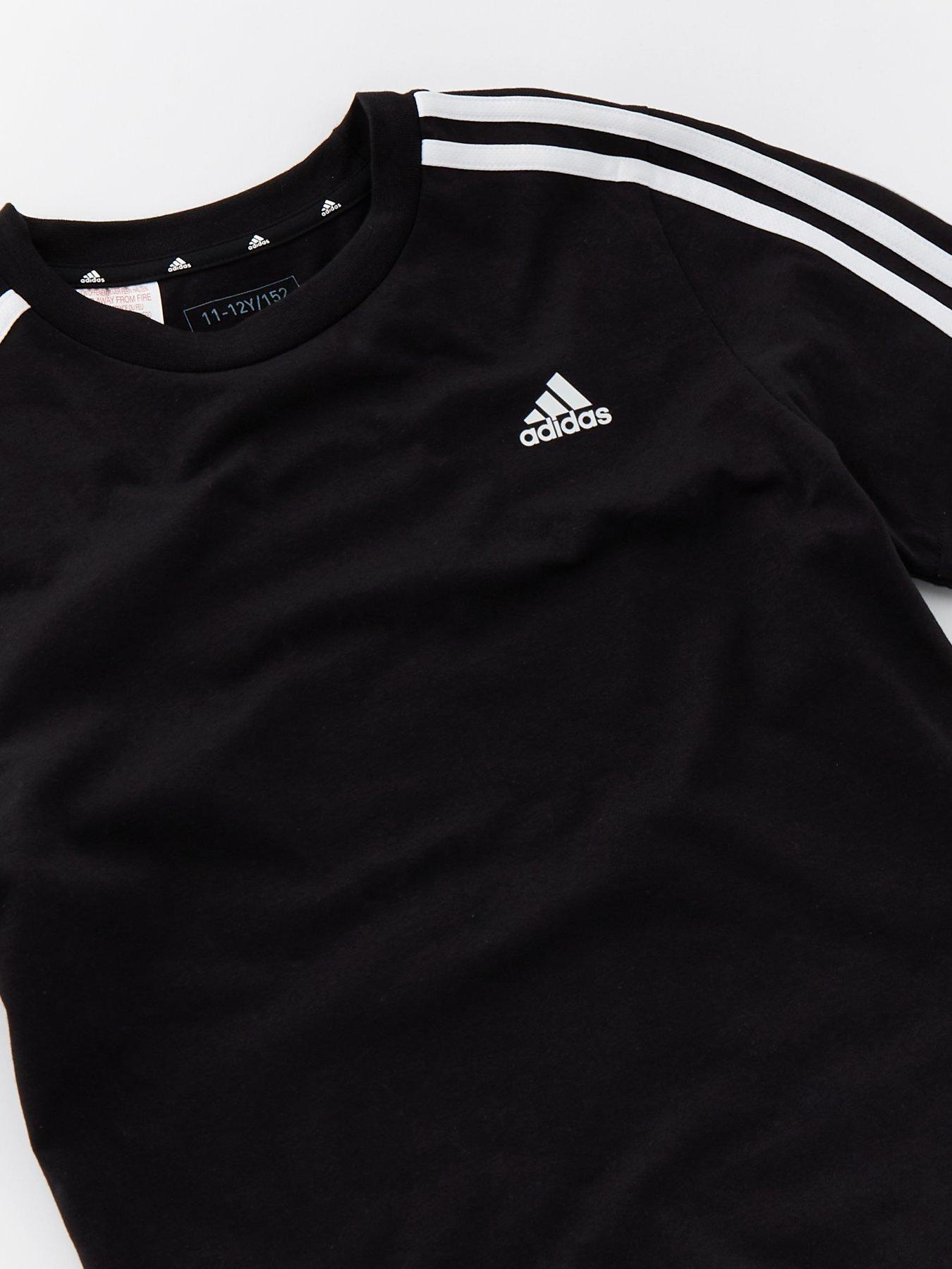 adidas-sportswear-junior-unisex-essentials-3-stripe-t-shirt-blackoutfit