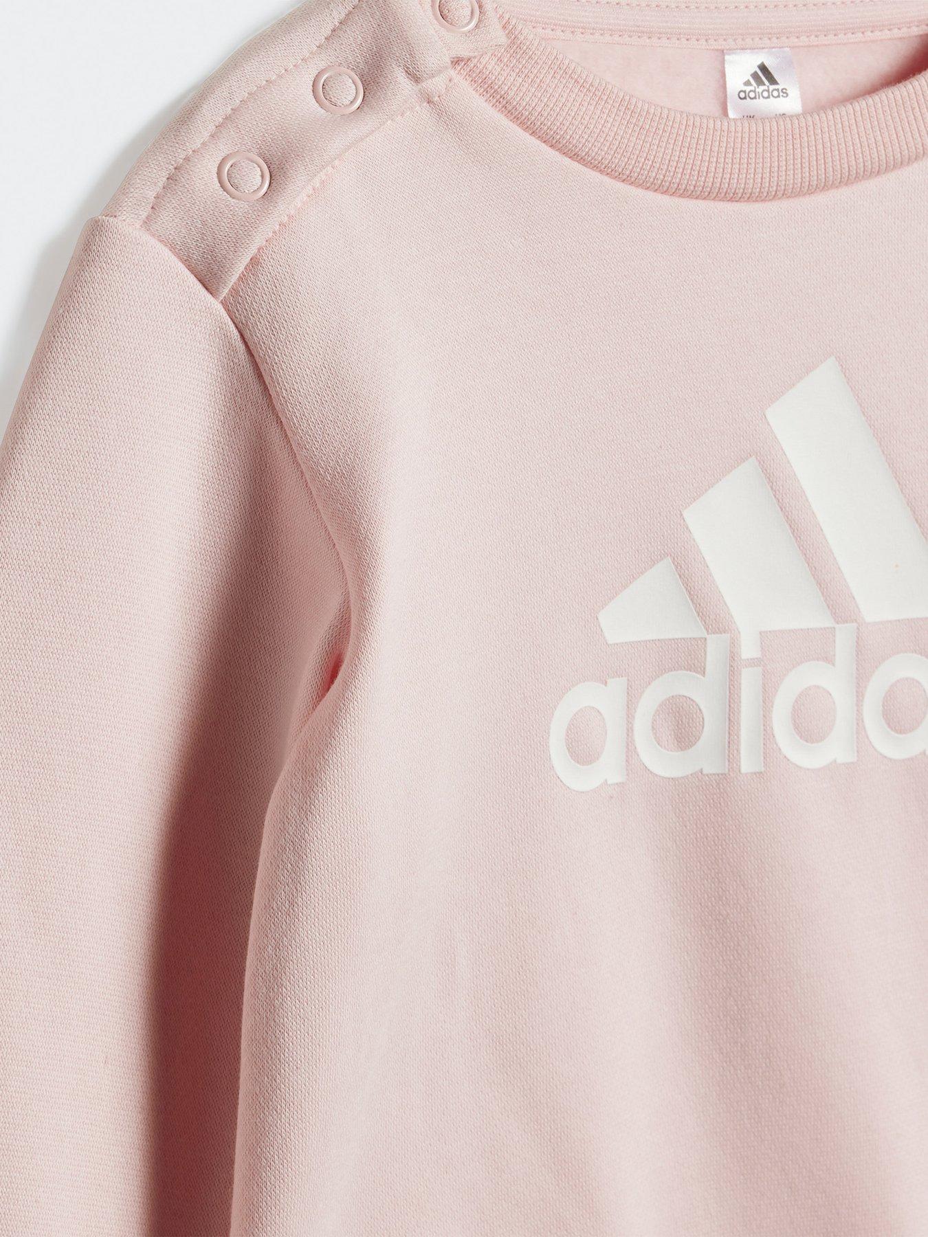 adidas-sportswear-infant-girls-essentials-big-logo-tracksuit-pinkoutfit