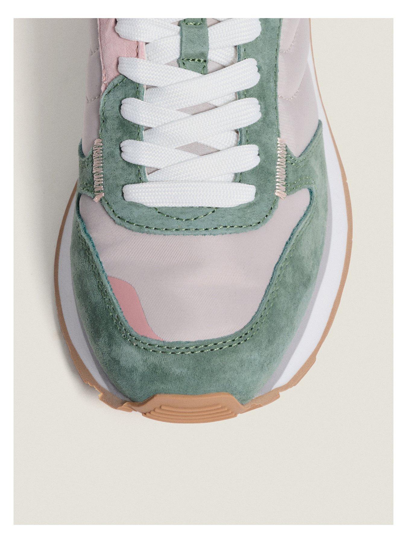 hoff-womens-track-amp-field-syracuse-trainers-greengreyoutfit