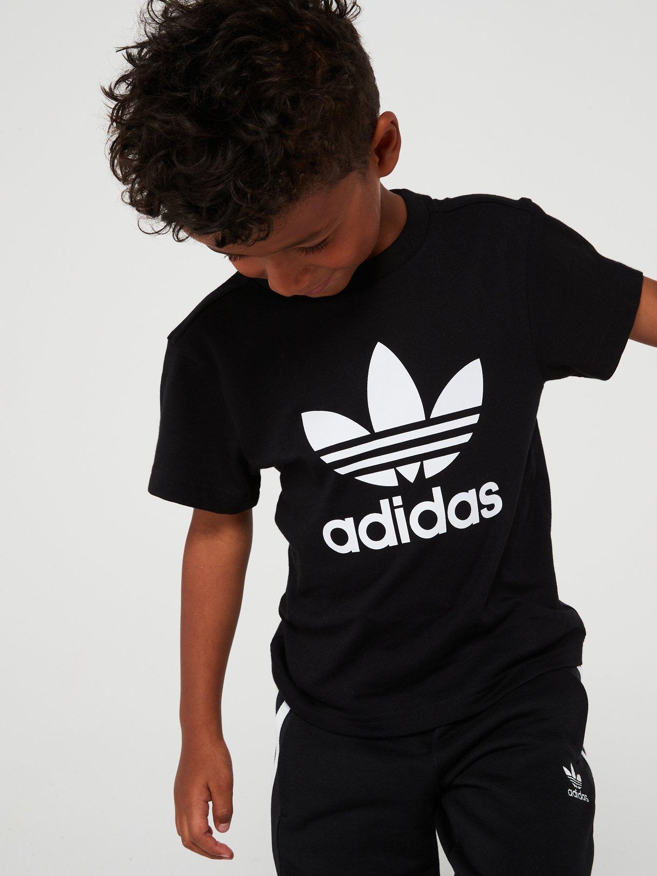 adidas-originals-unisex-kids-trefoil-tee-blackoutfit