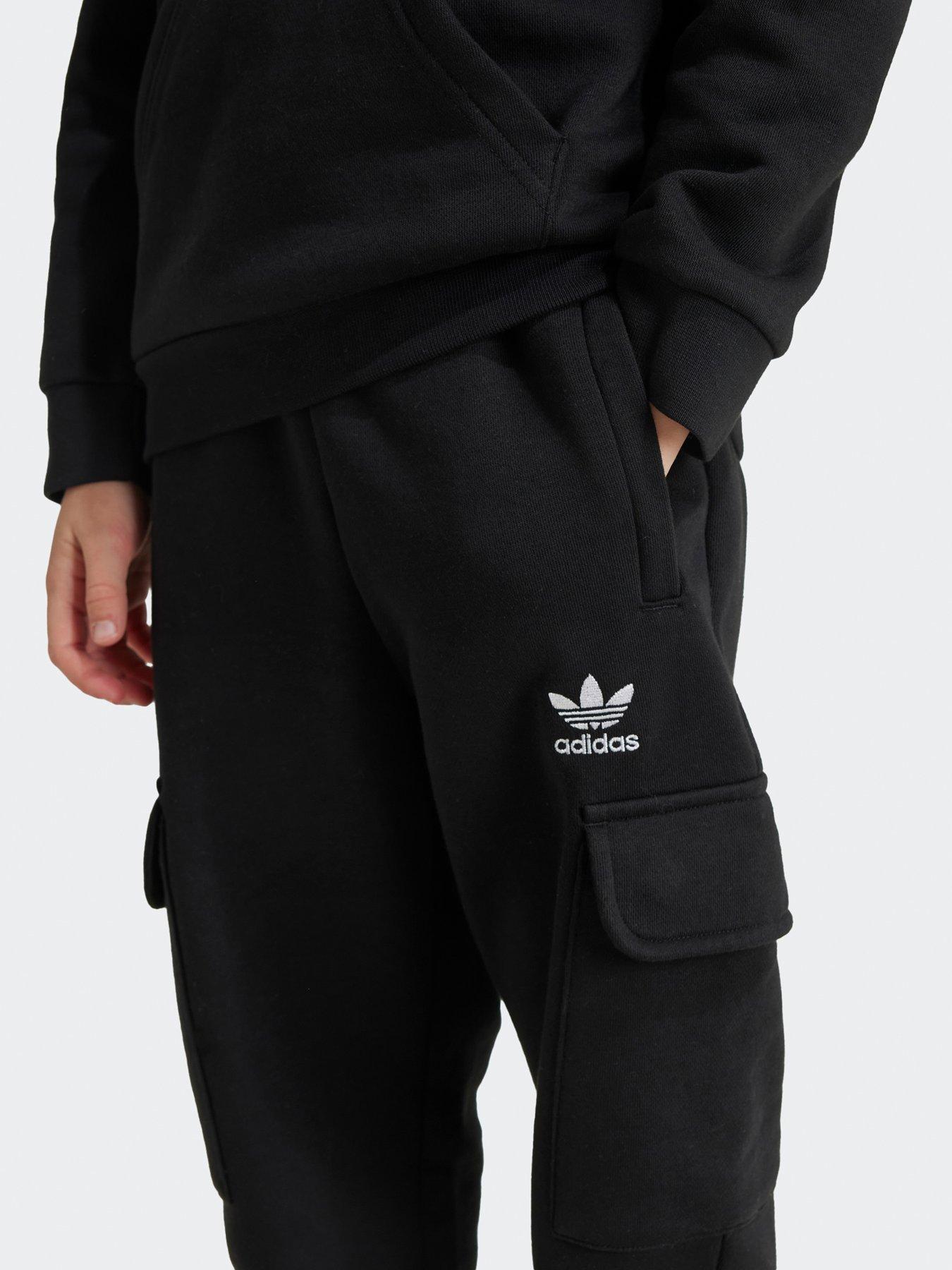 adidas-originals-unisex-kids-full-zip-hoodie-cargo-tracksuit-blackoutfit