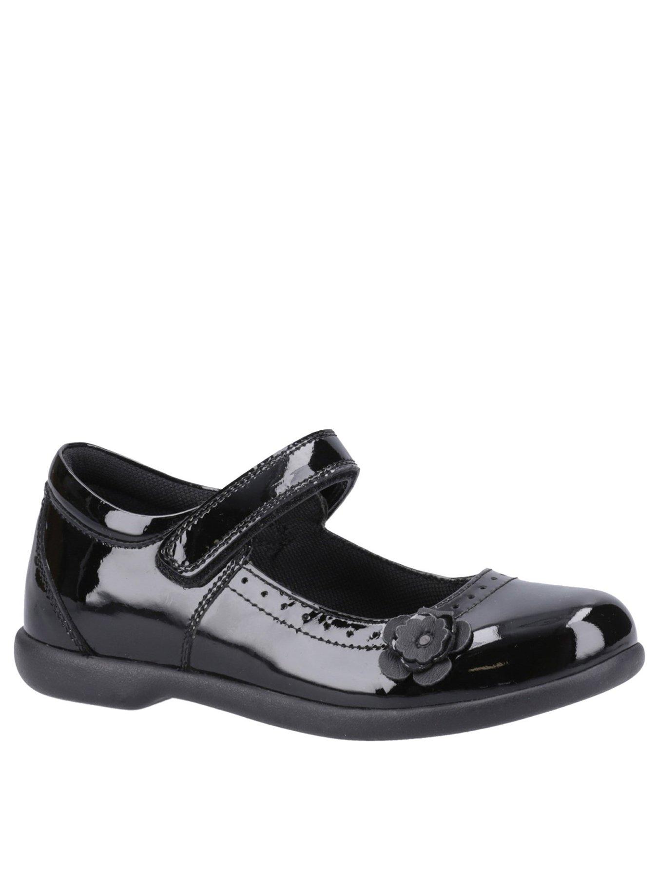 hush-puppies-bethany-patent-jnr-school-shoe-blackstillFront