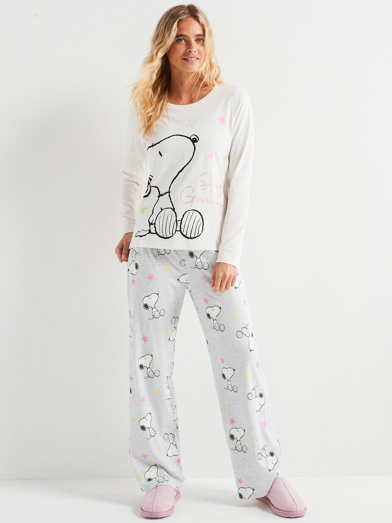 Image 1 of 6 of Snoopy Long Sleeve Pyjamas - White