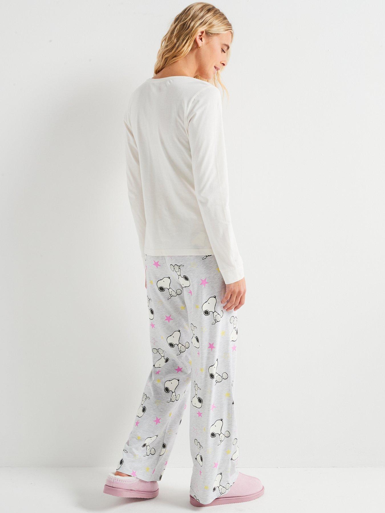 Image 2 of 6 of Snoopy Long Sleeve Pyjamas - White