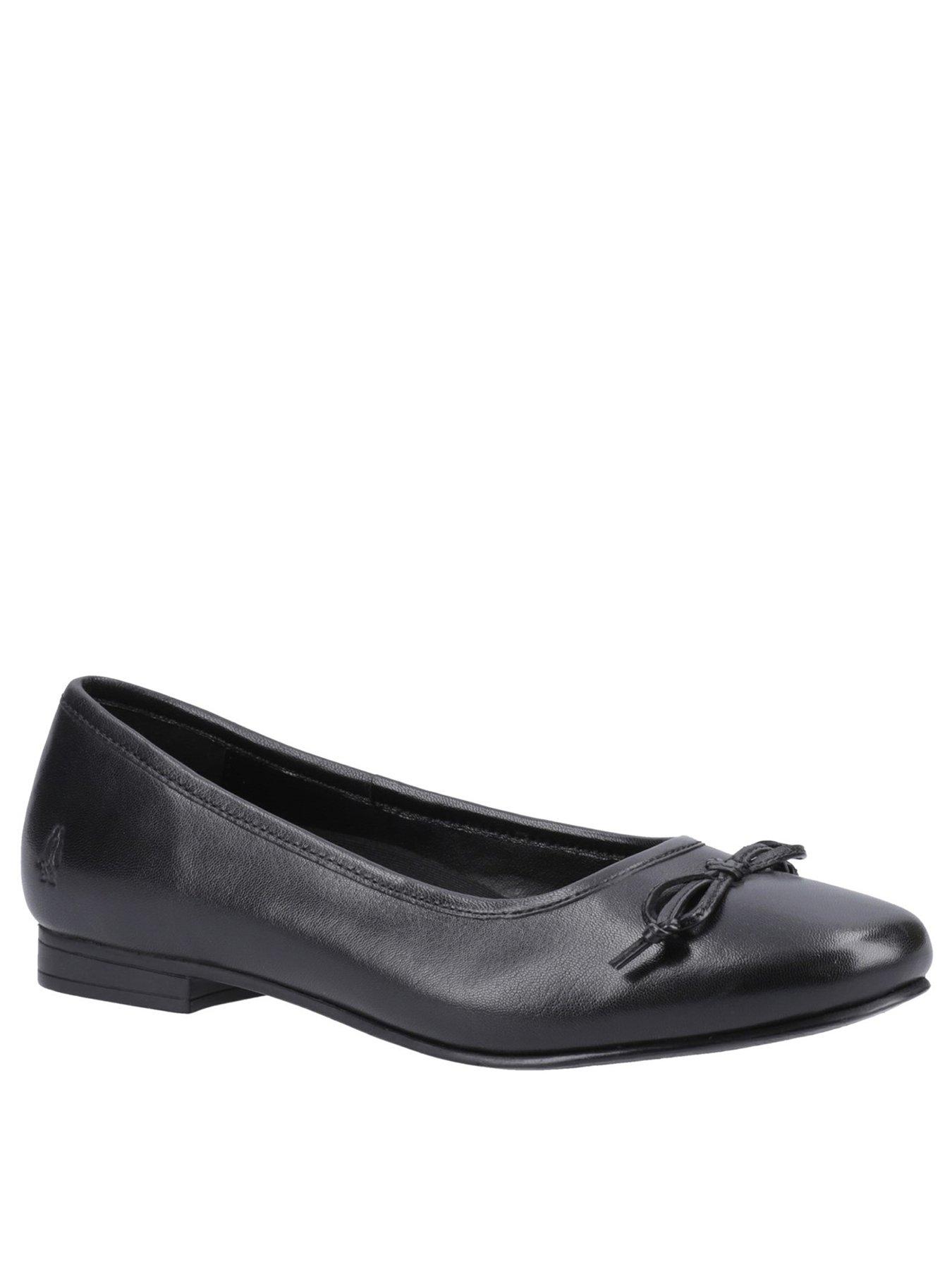 hush-puppies-evie-snr-school-shoe-blackstillFront