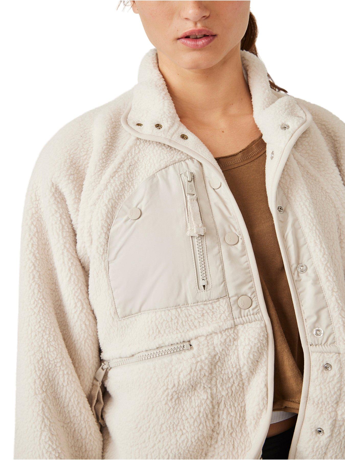 fp-movement-womens-training-hit-the-slopes-jacket-beigeoutfit