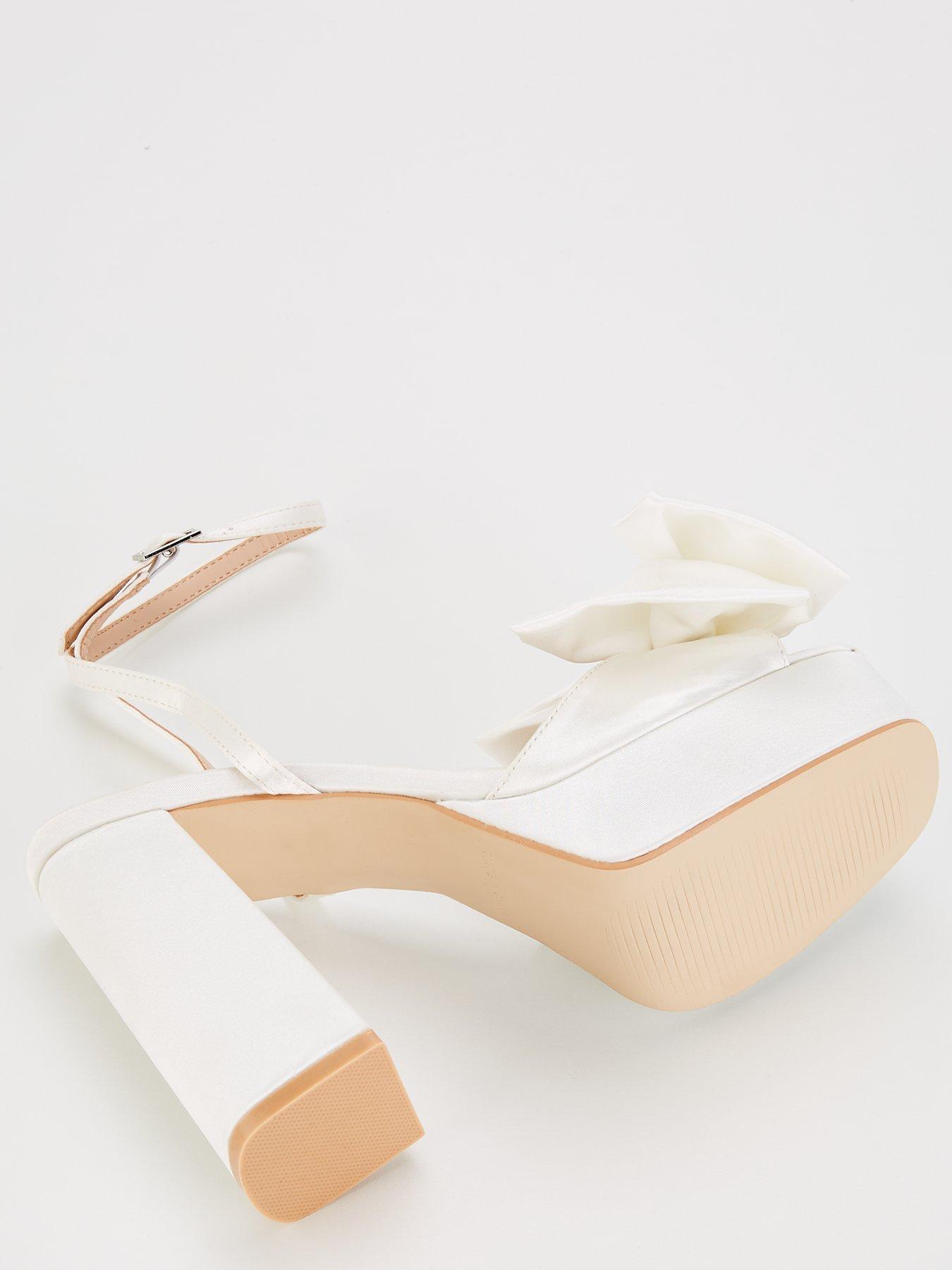 raid-be-mine-emani-platform-heel-ivory-satindetail