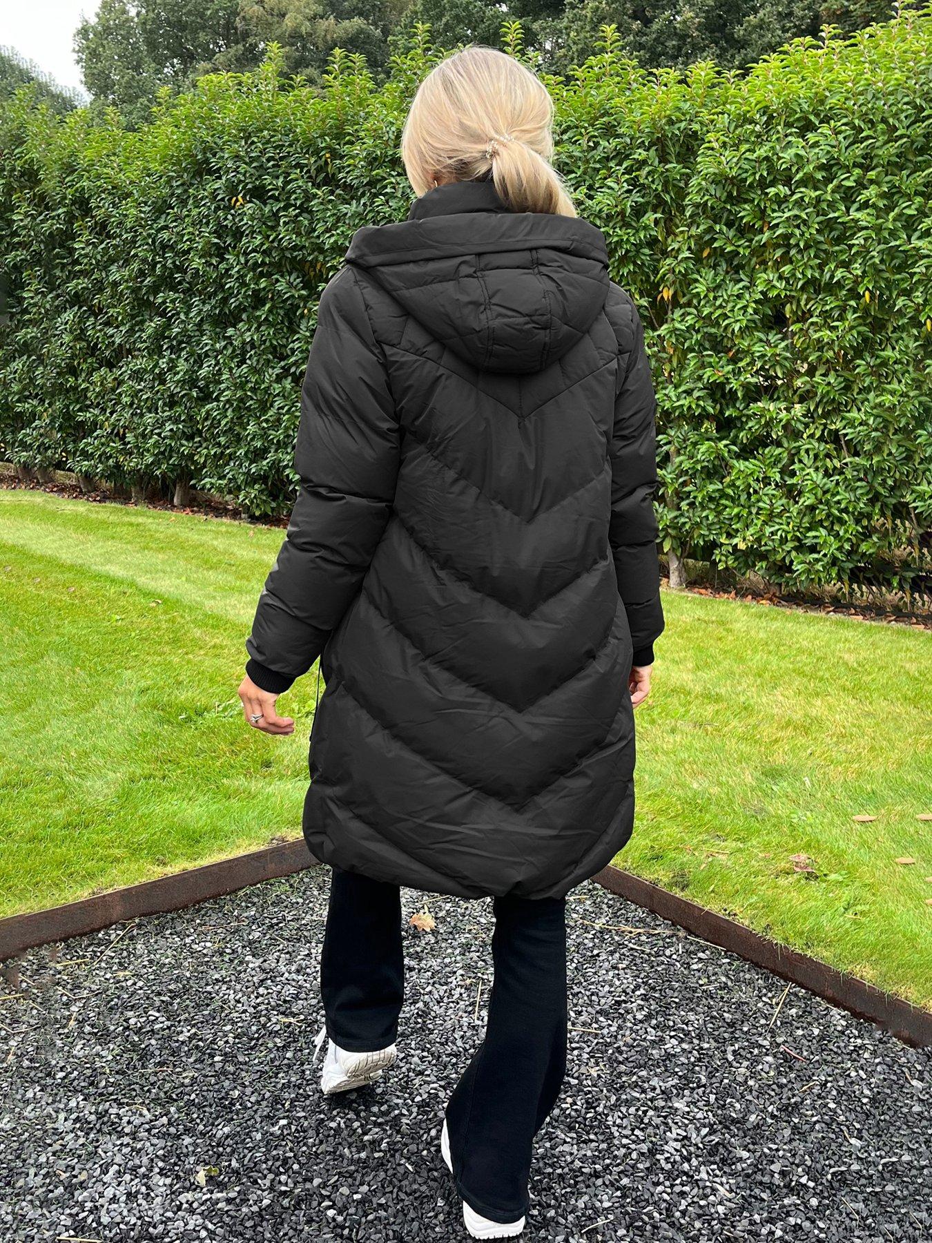 ax-paris-curve-padded-coat-blackstillFront