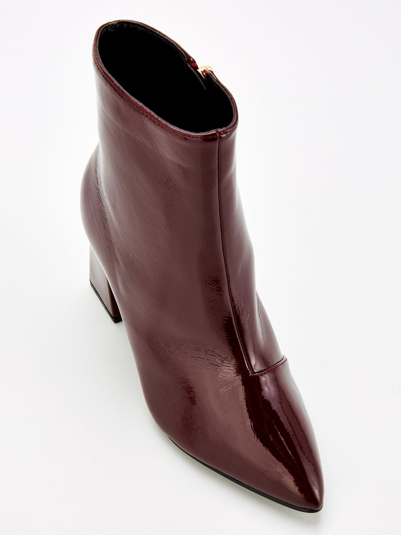 raid-wide-fit-tetlee-ankle-boot-burgundyoutfit