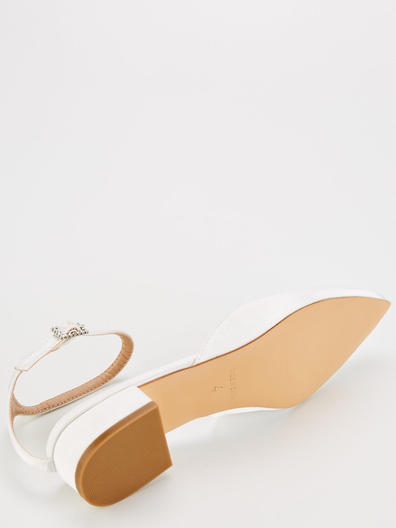 raid-be-mine-catherine-pointed-flat-shoe-ivory-satindetail