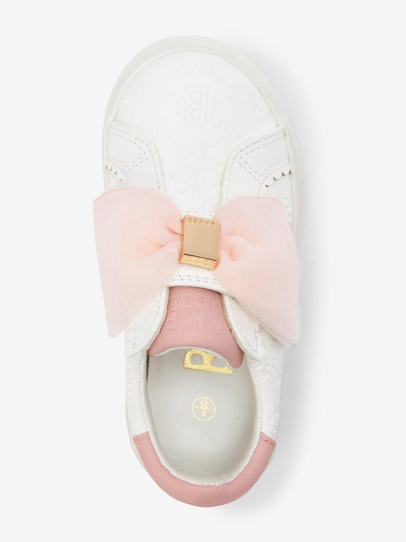 ted-baker-younger-girls-emb-organza-bow-trainer-whiteback