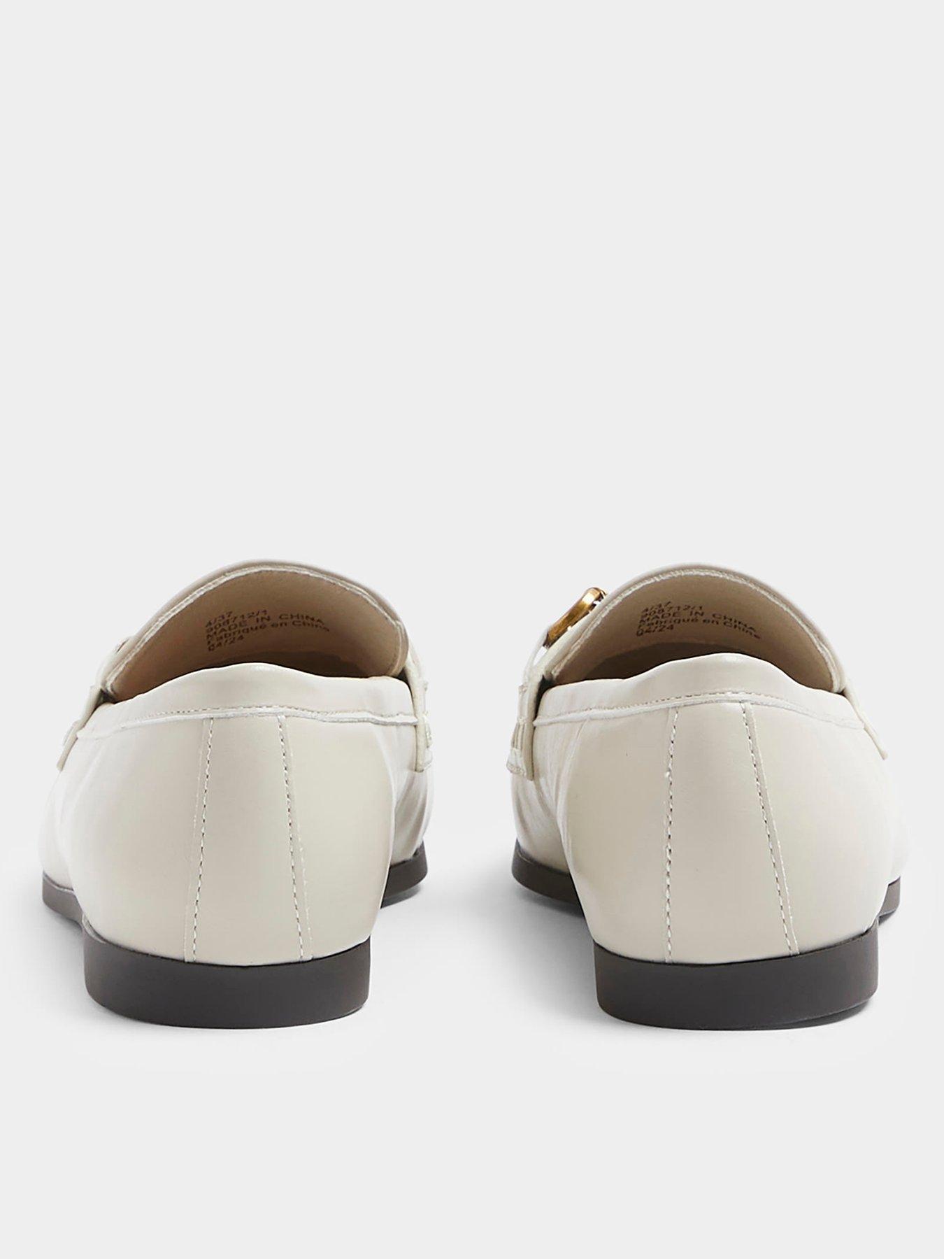 river-island-wide-fit-tassle-snaffle-loafer-creamback