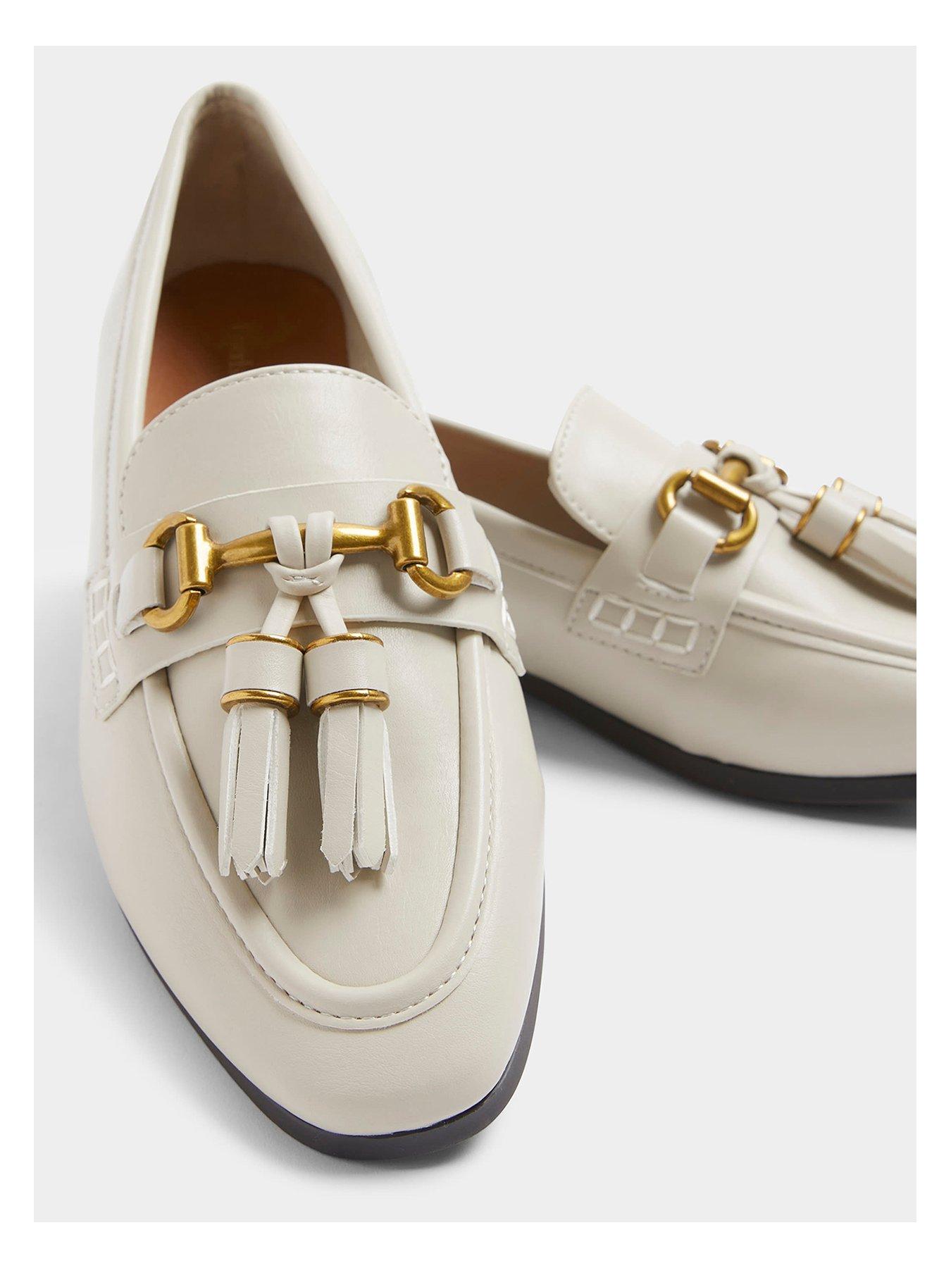 river-island-wide-fit-tassle-snaffle-loafer-creamdetail