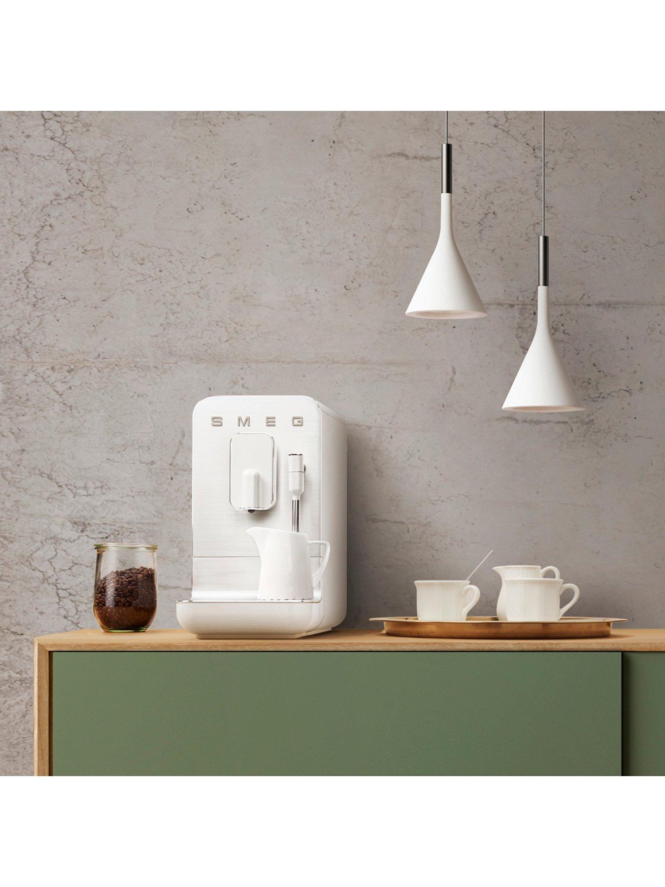 Image 6 of 7 of Smeg BCC12 Bean to Cup Coffee Machine - Matte White