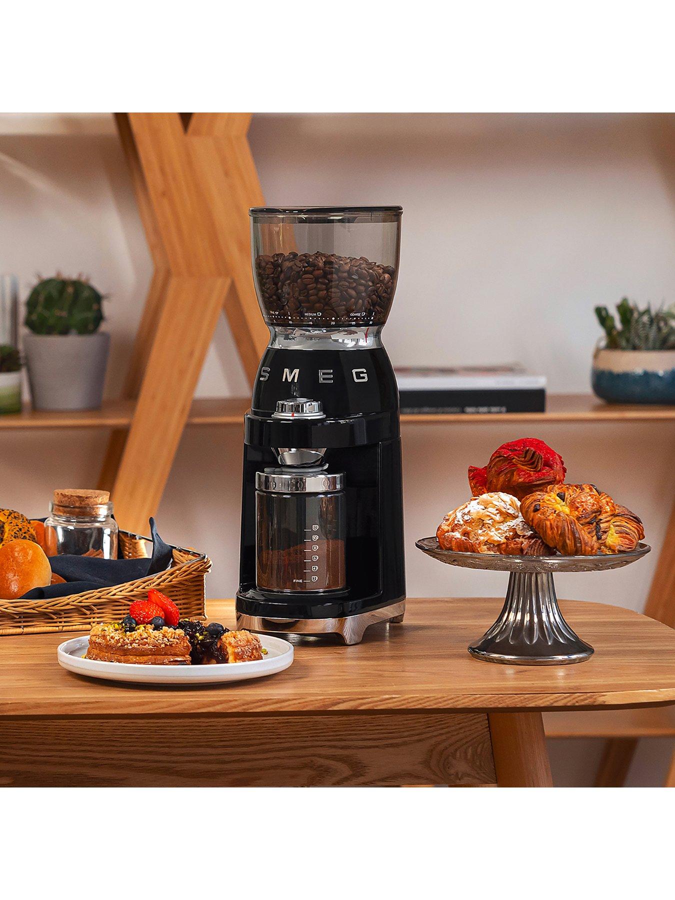 Image 6 of 7 of Smeg CGF11 50&rsquo;s Style Coffee Grinder - Black