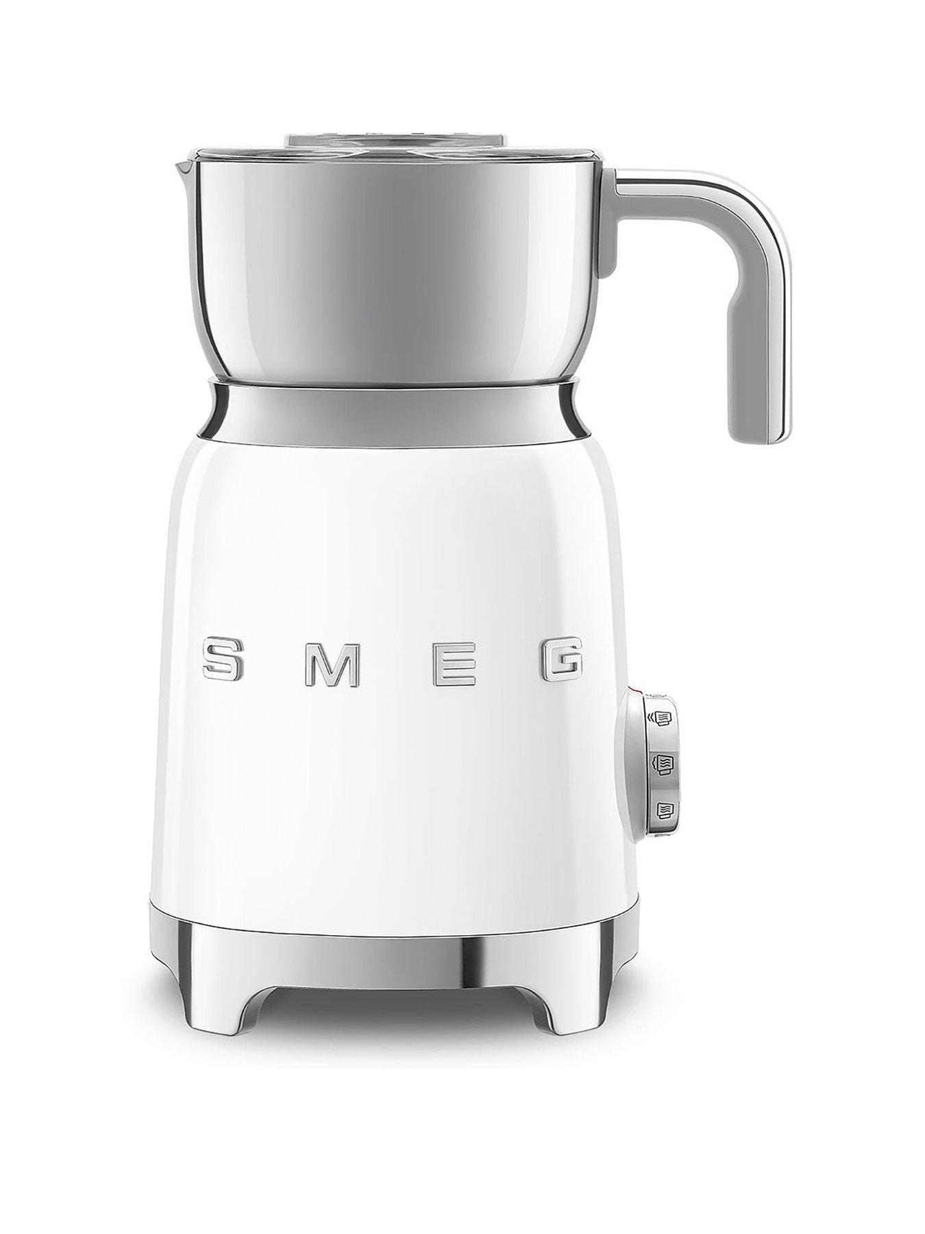 Image 1 of 7 of Smeg MFF11 Milk Frother with Tritan&trade; Renew Lid&nbsp;- White