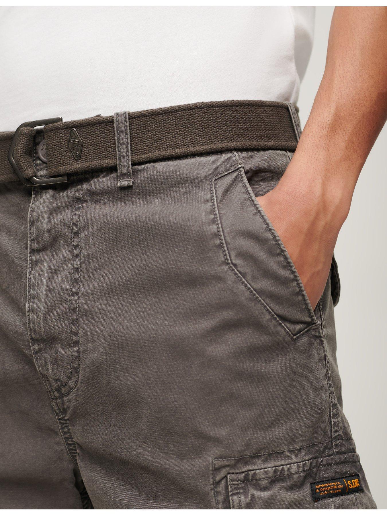 superdry-superdry-heavy-cargo-shorts-greyoutfit