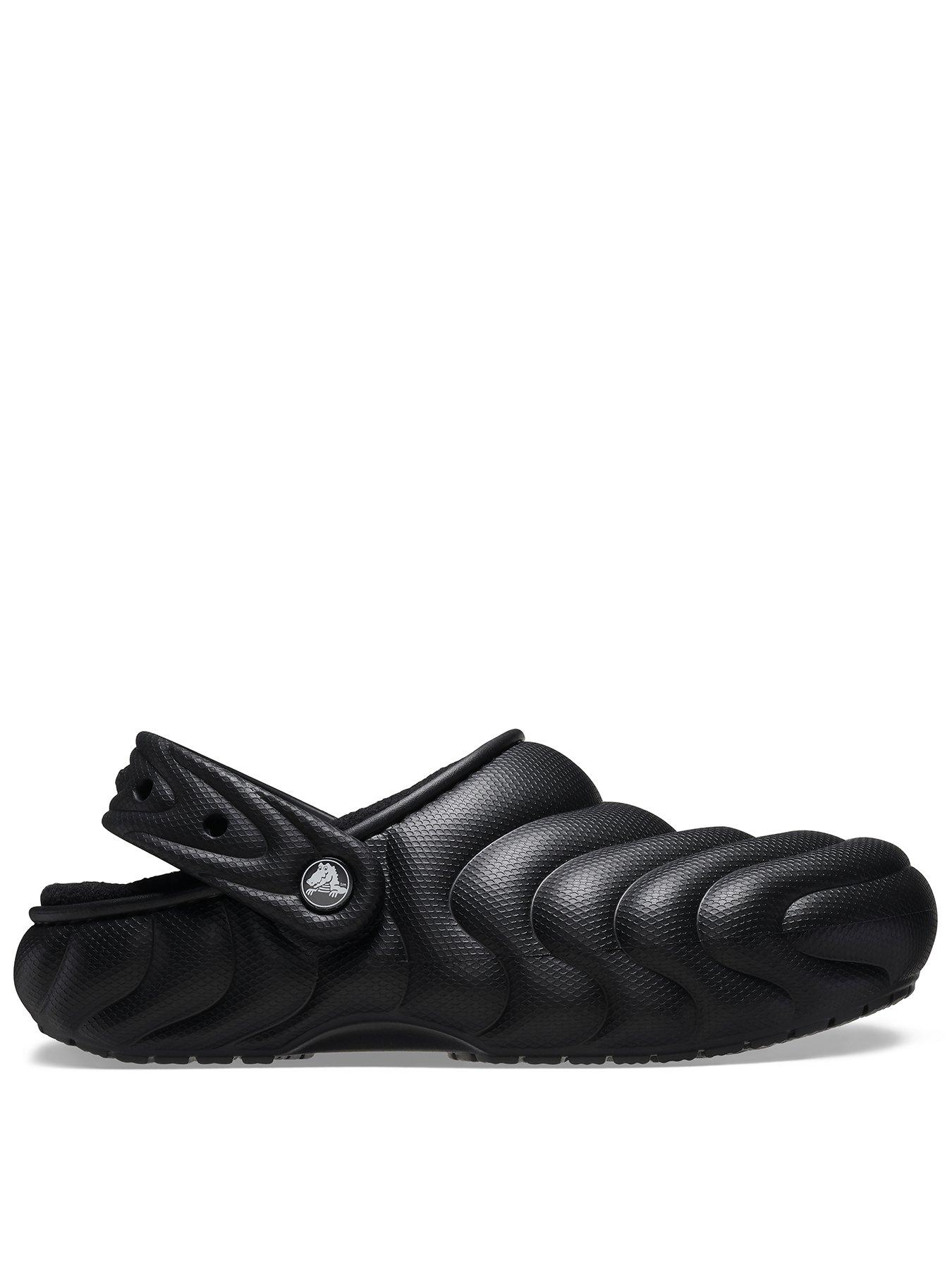 crocs-crocs-mens-classic-lined-overpuff-clog-sandals-blackfront