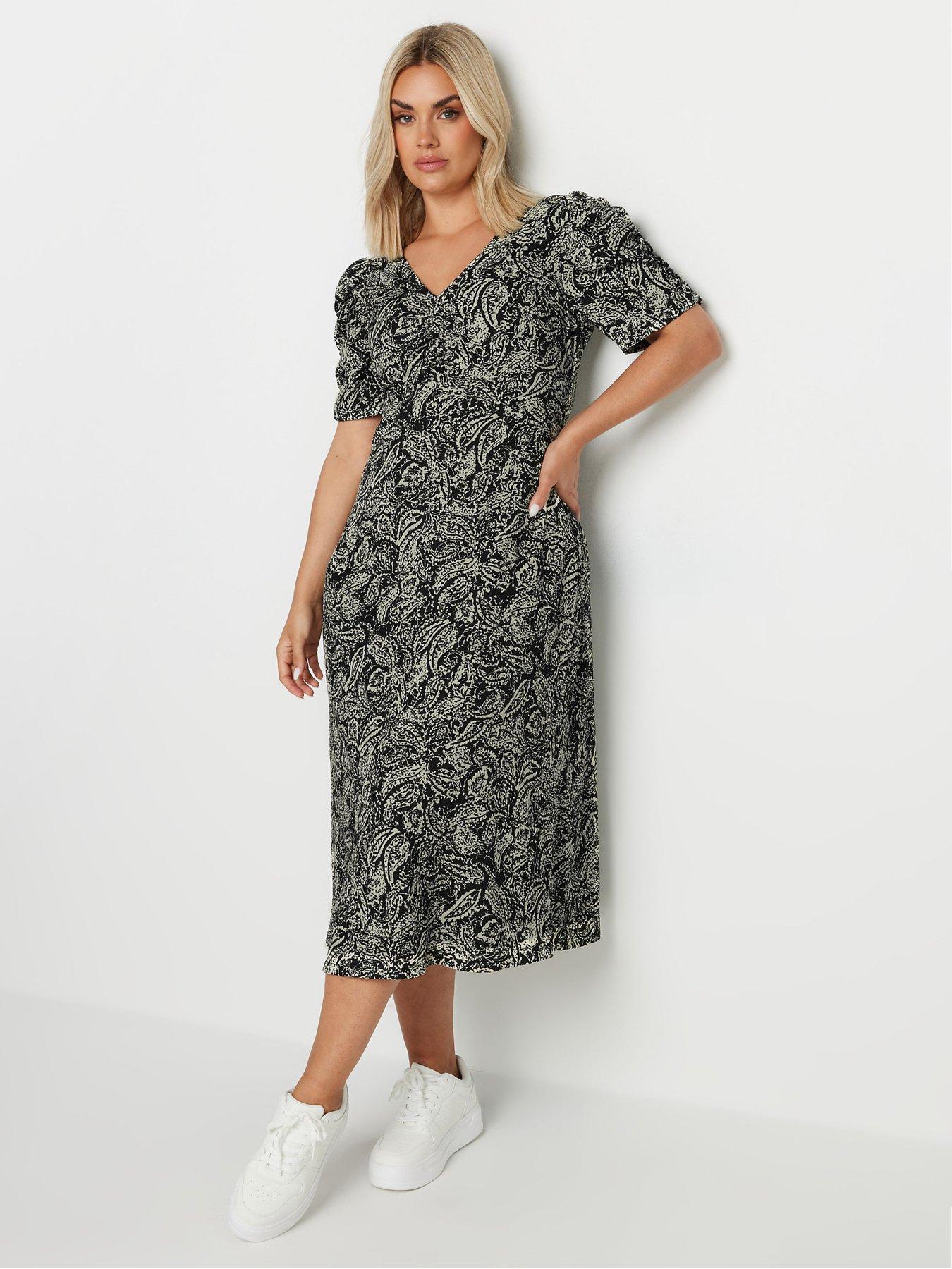 yours-curve-textured-milkmaid-dress-blackfront