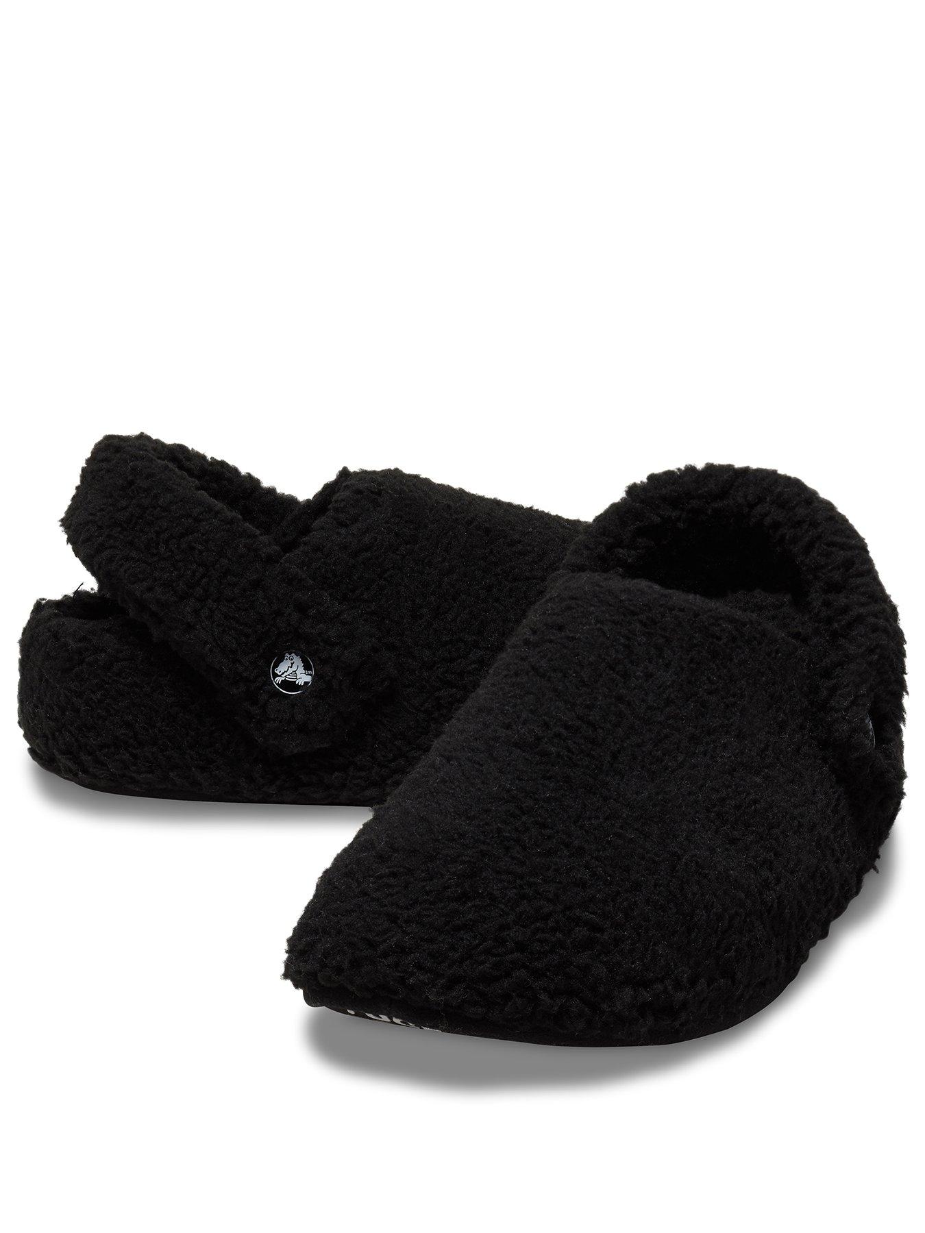 crocs-crocs-mens-classic-cozzzy-slipper-blackstillFront