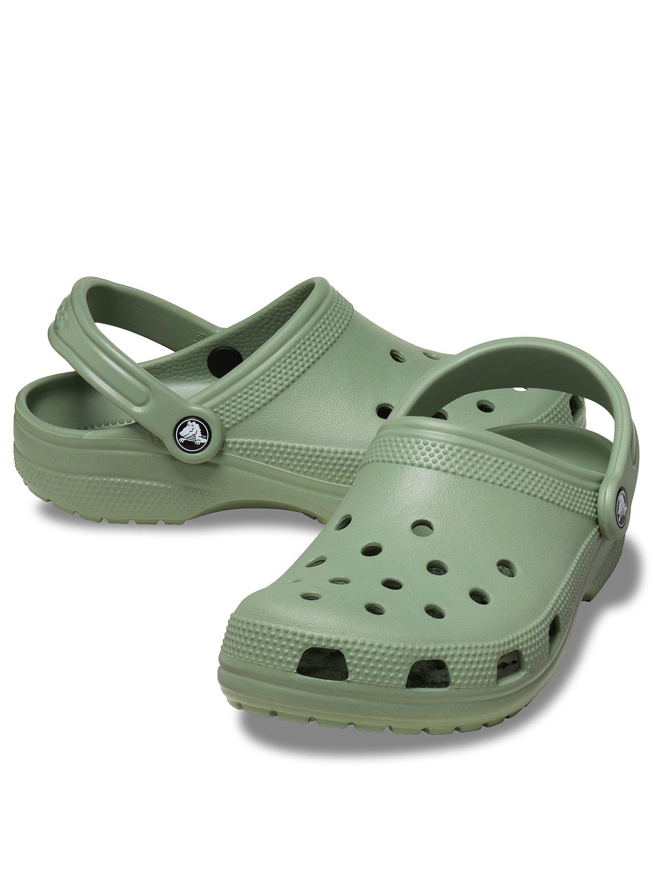 crocs-crocs-mens-classic-clog-sandal-greenstillFront