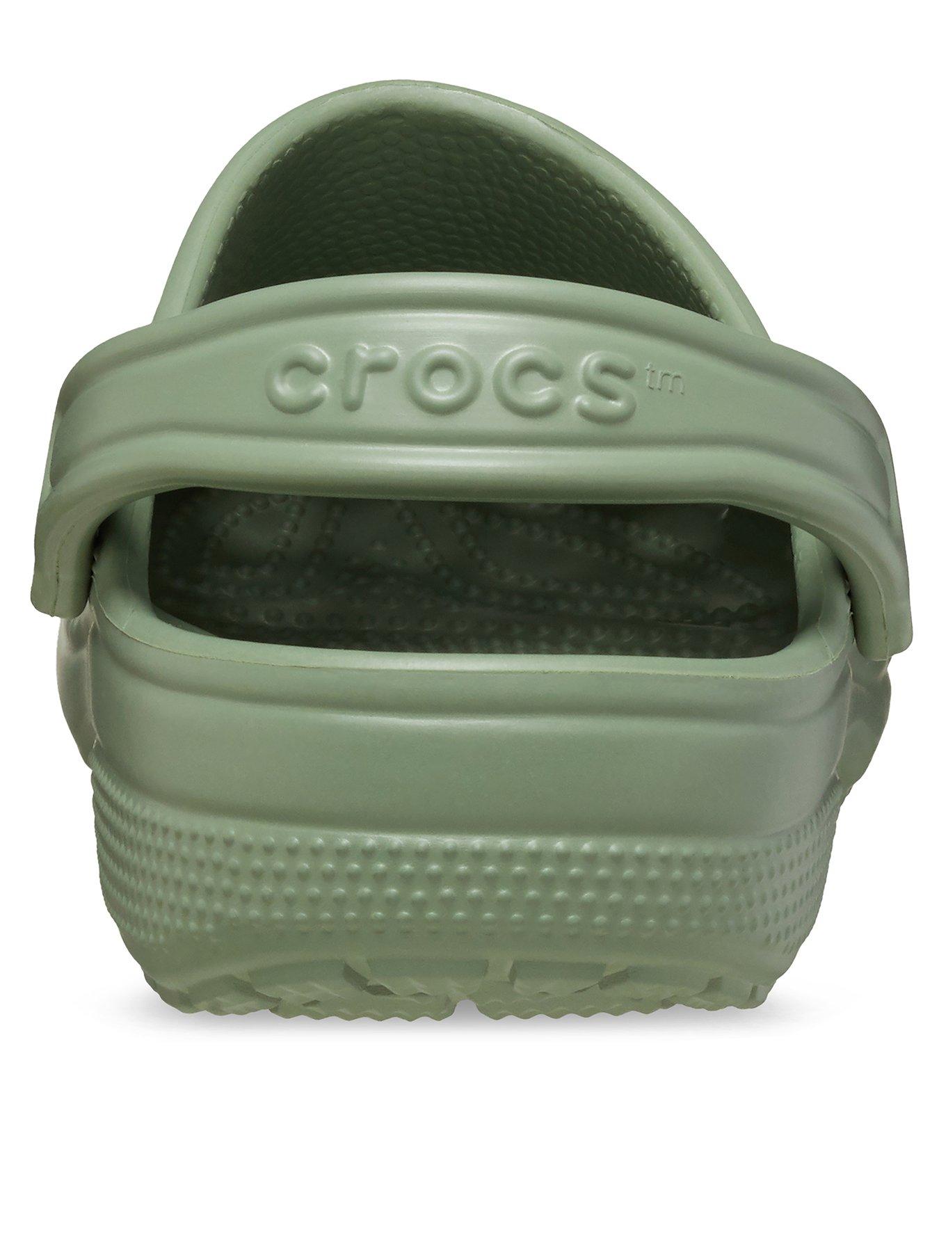 crocs-crocs-mens-classic-clog-sandal-greenback