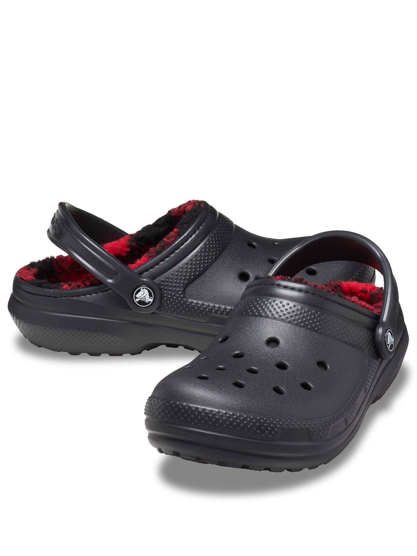 crocs-crocs-mens-classic-lined-buffalo-check-clog-sandal-blackstillFront