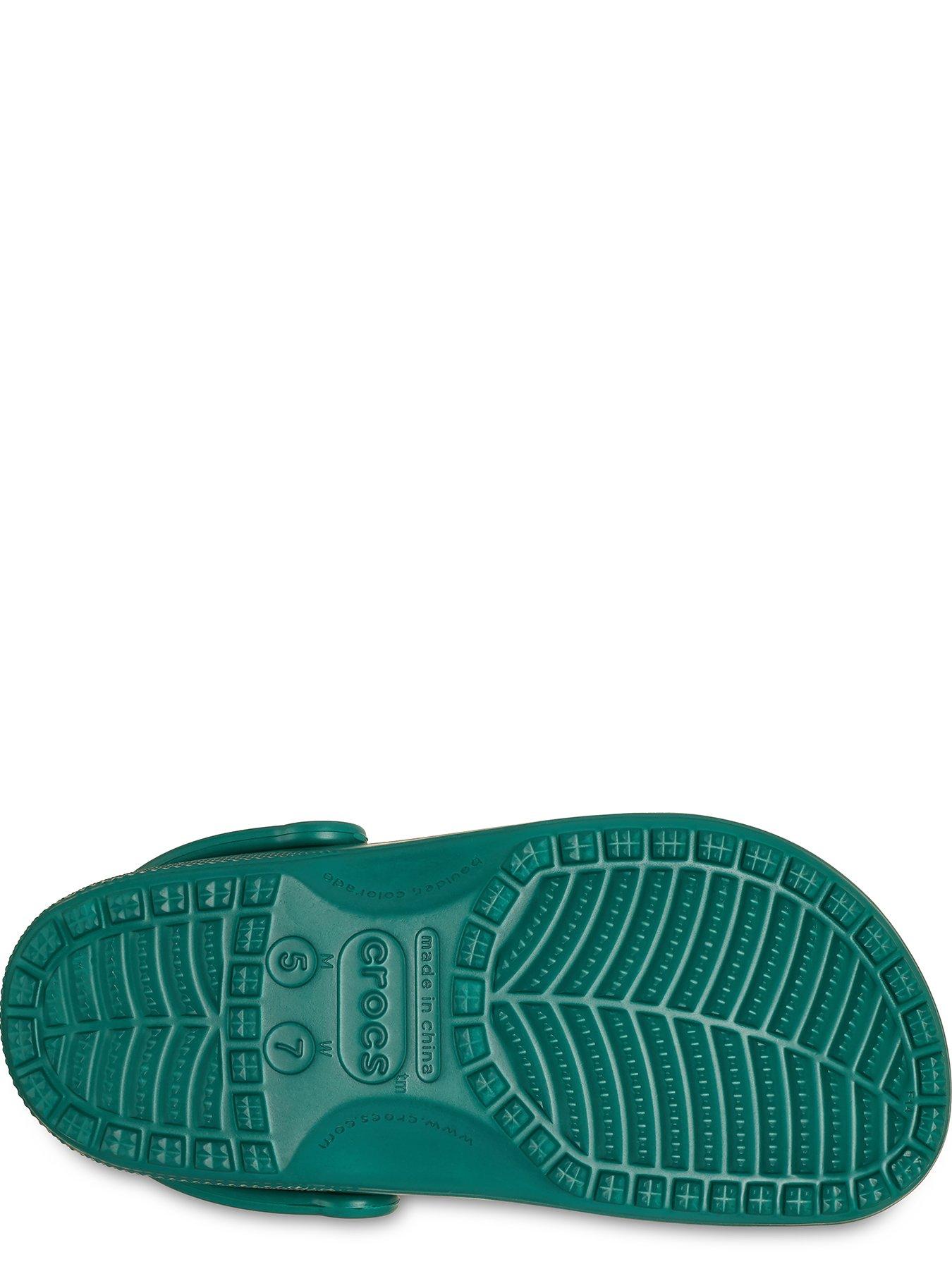 crocs-crocs-mens-classic-clog-sandal-greendetail