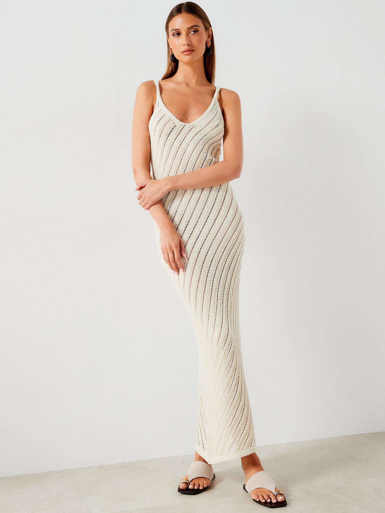 mango-crochet-knitted-maxi-dress-goldback