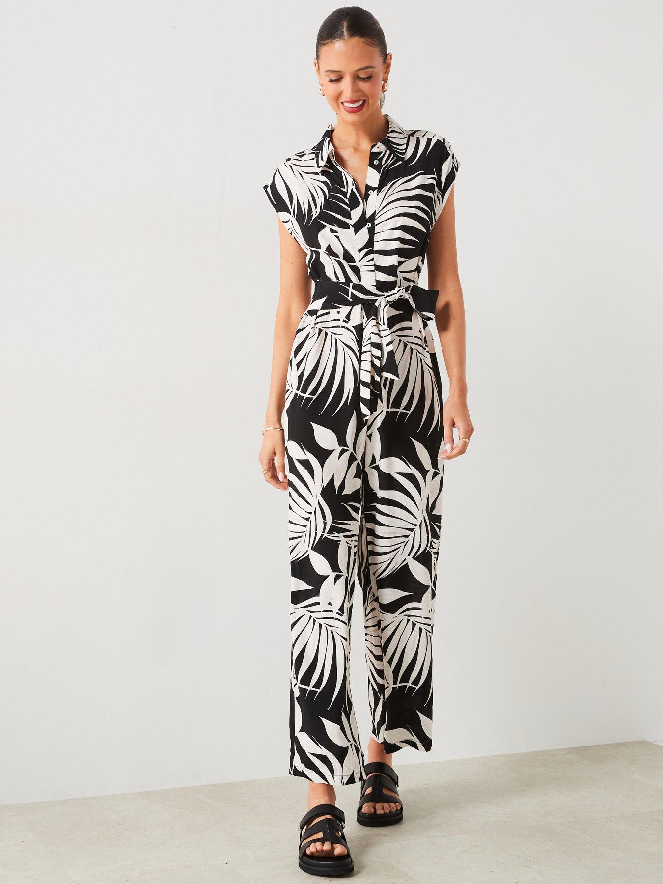 mango-black-leaf-print-jumpsuitdetail