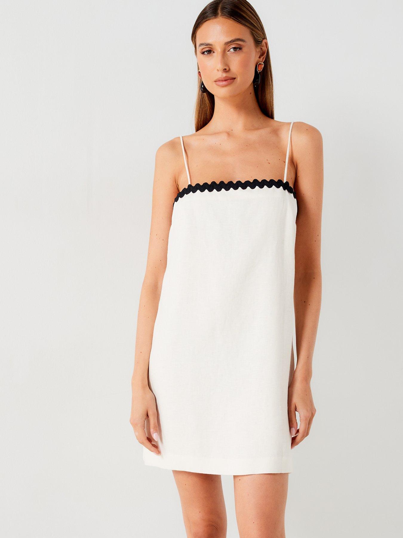 mango-linen-dress-with-contrasting-detailsdetail