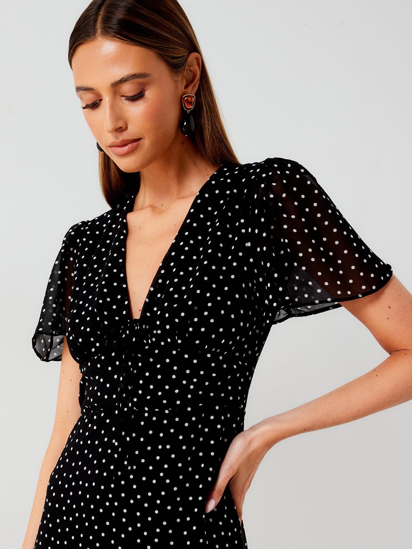 mango-polka-dot-mini-dress-blackoutfit